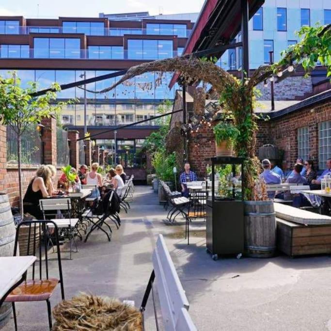 Best Location Central Station& Garage Parking