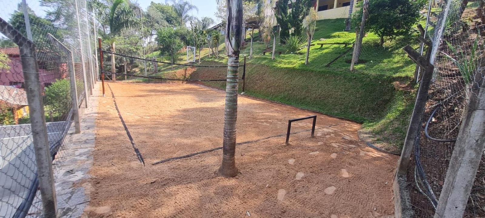 Chácara com Beach Tennis em Joaquim Egídio - Campinas SP