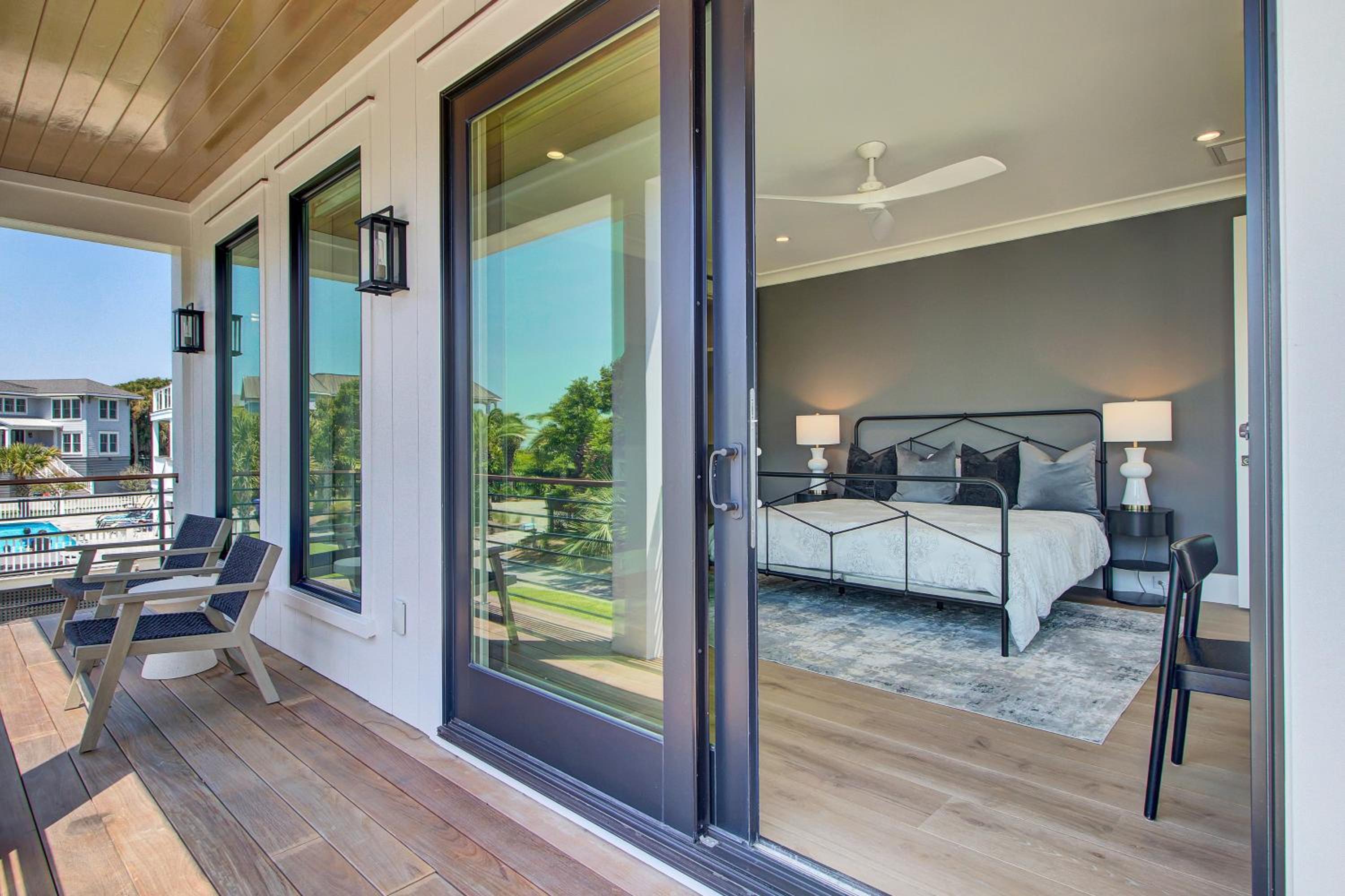 3 47th Avenue by AvantStay Oceanfront Private Pool View