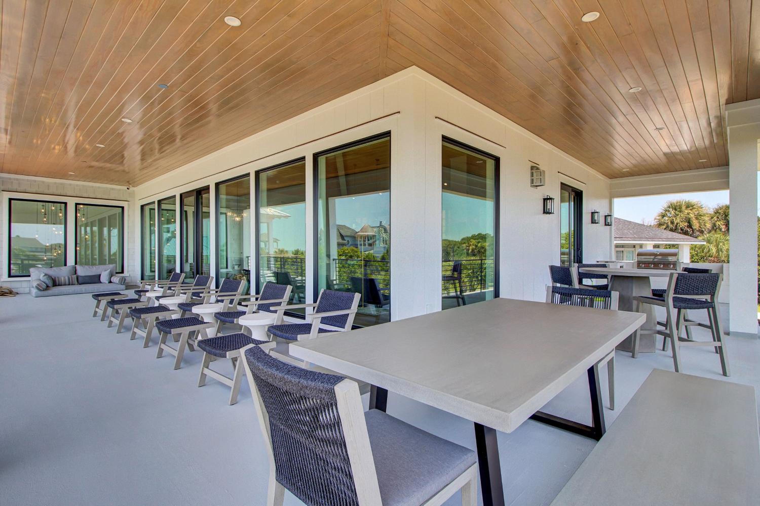 3 47th Avenue by AvantStay Oceanfront Private Pool View