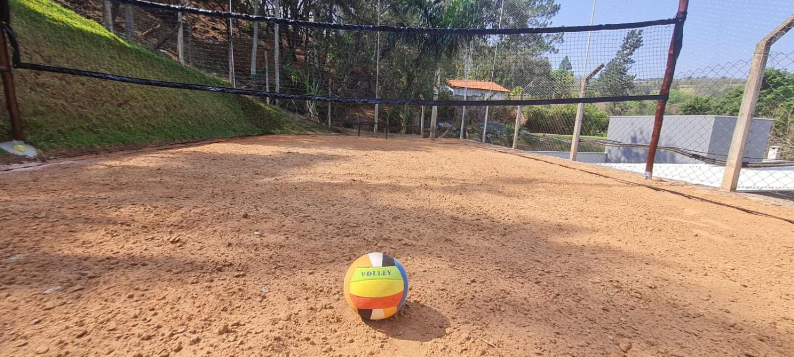 Chácara com Beach Tennis em Joaquim Egídio - Campinas SP