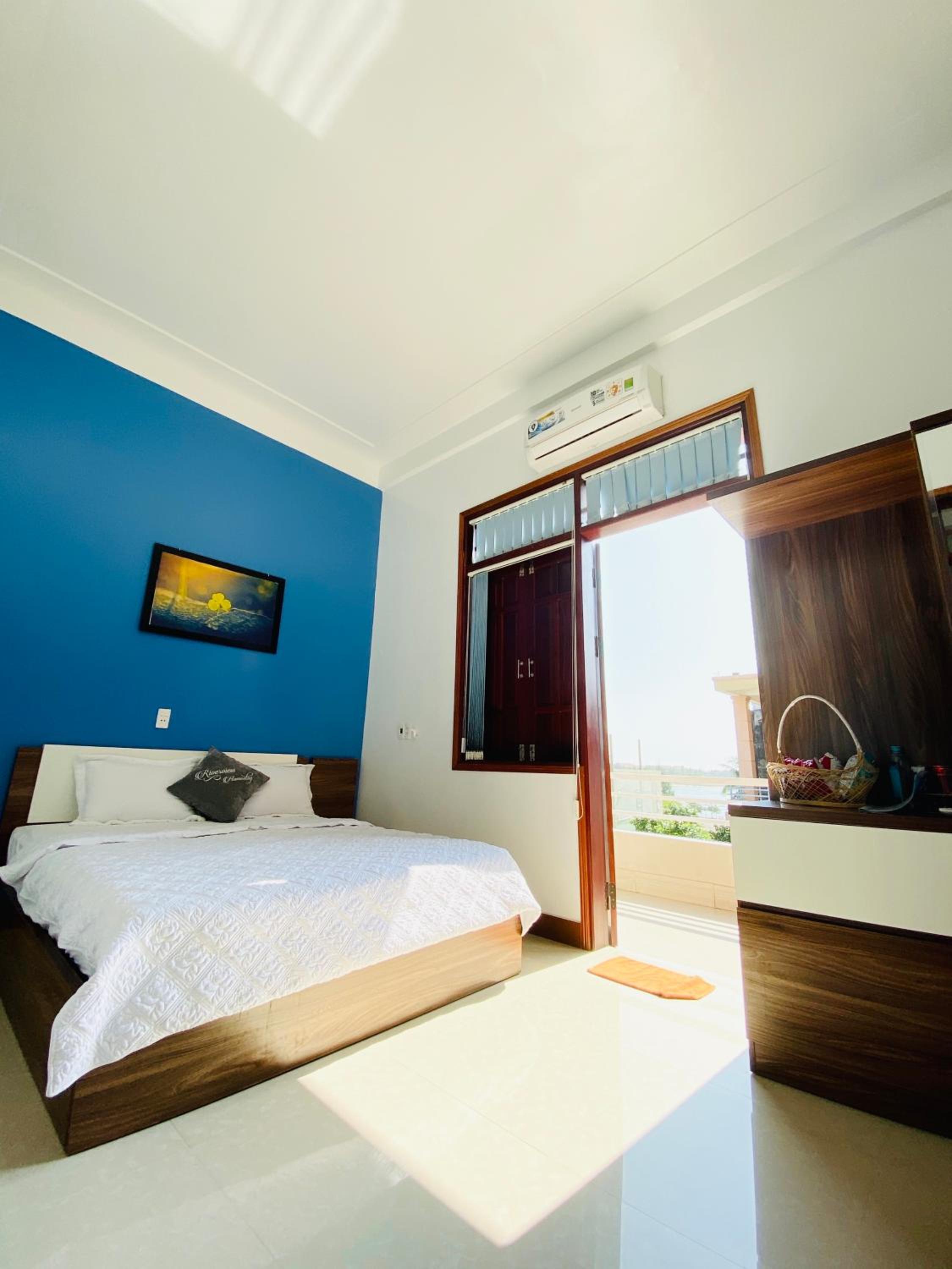 Riverview Homestay