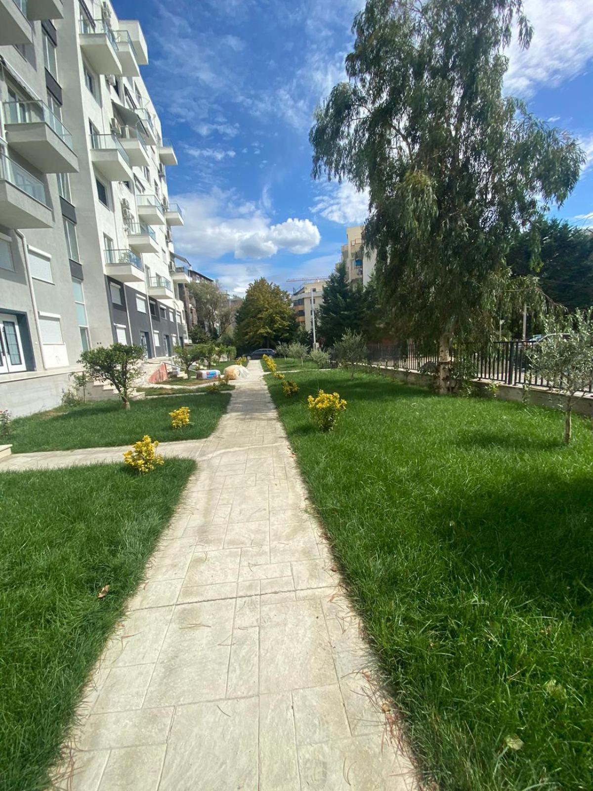 Hira Apartment