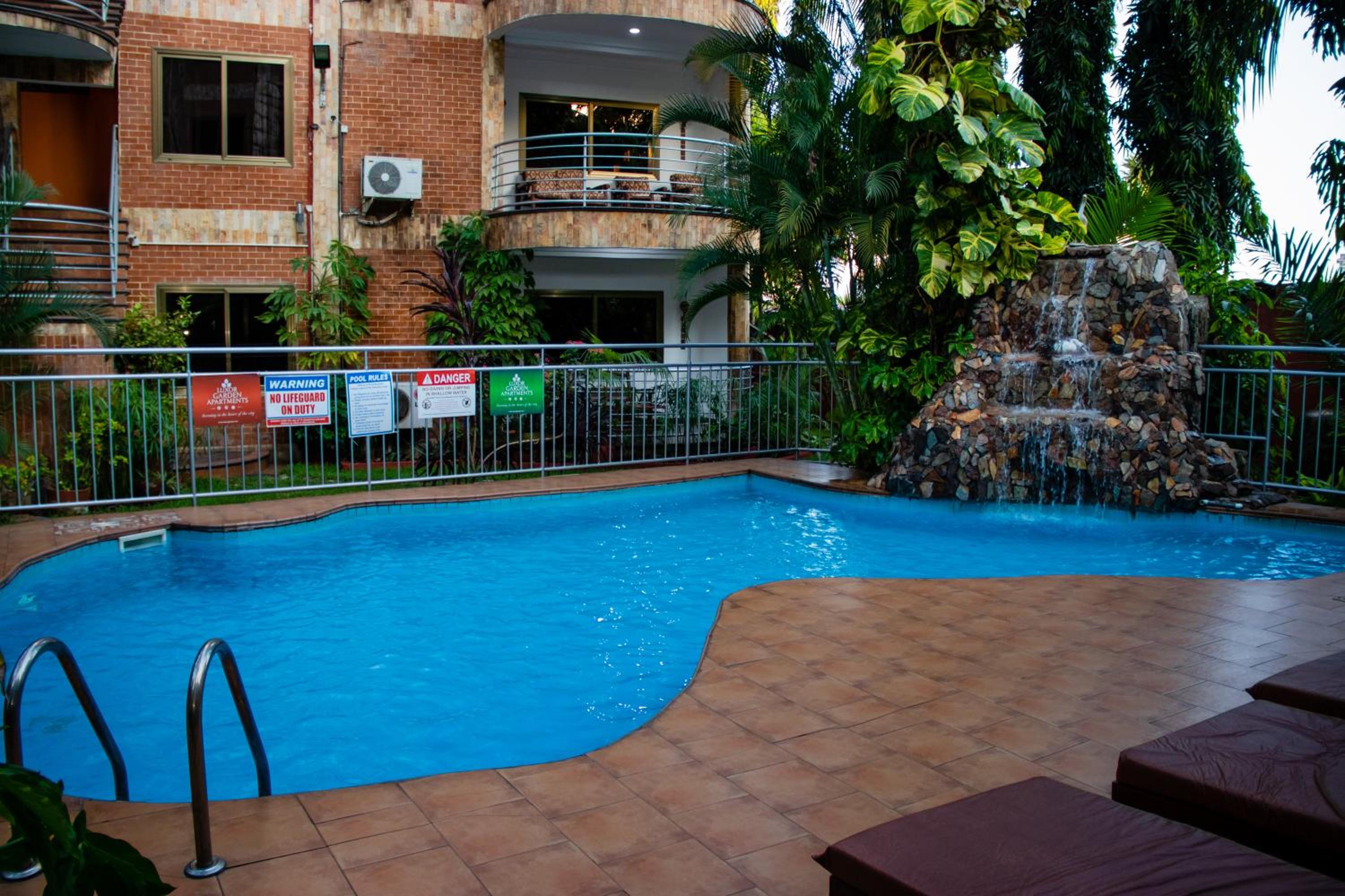 Sylla Luxor Garden Apartments