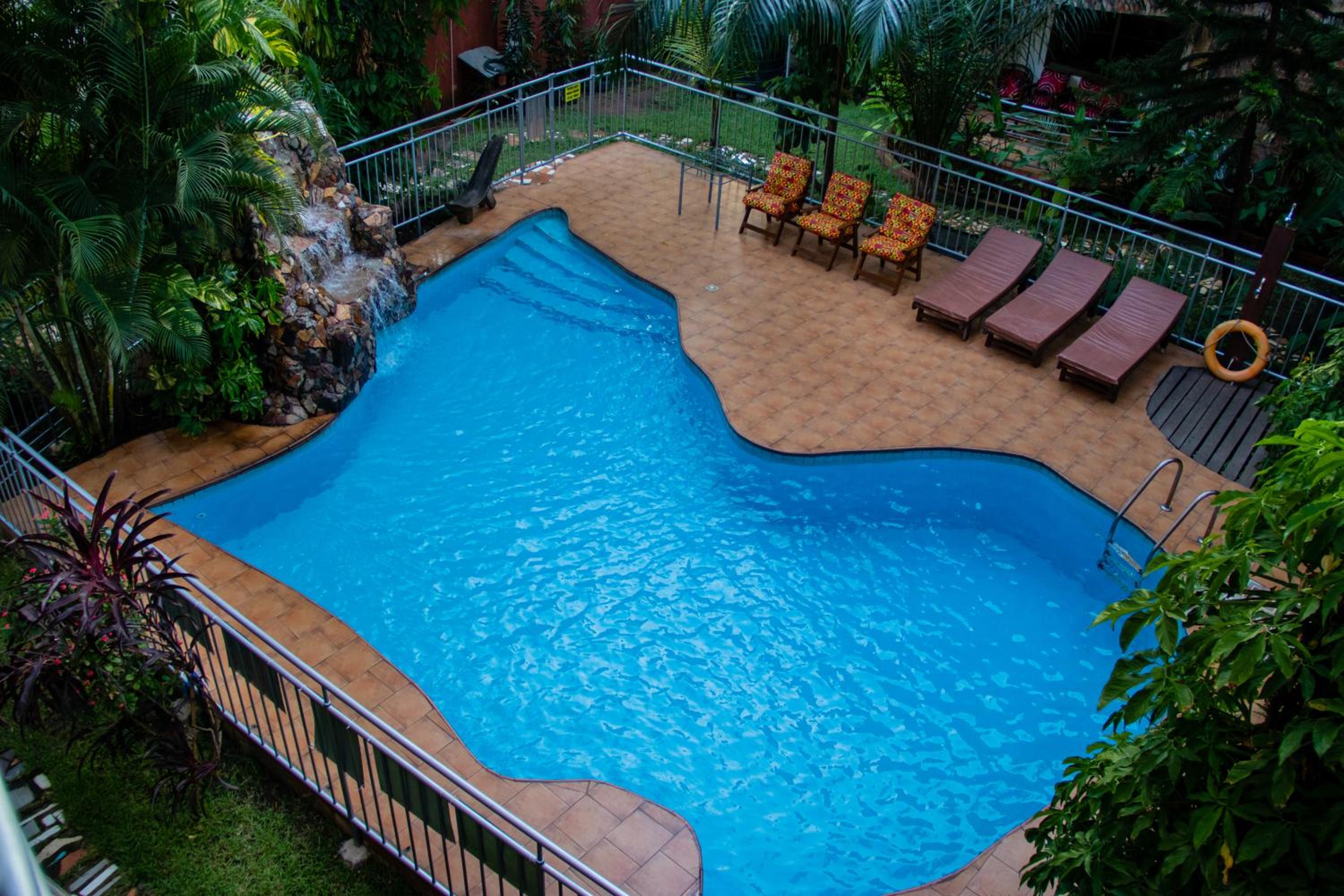 Sylla Luxor Garden Apartments