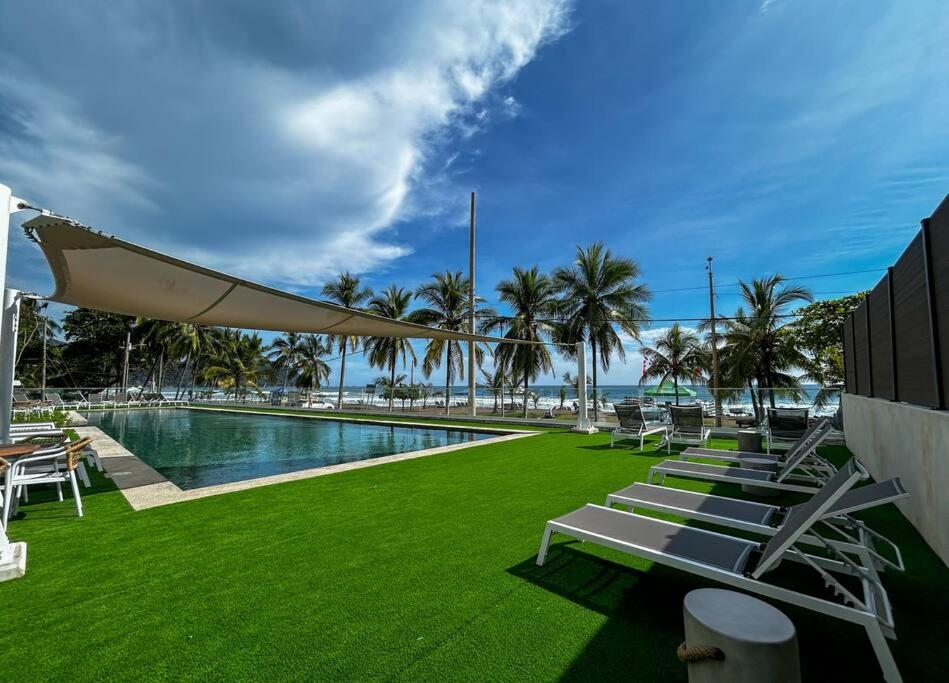 Ocean Front, Luxurious Condo in Downtown Jaco!