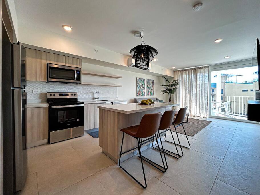 Ocean Front, Luxurious Condo in Downtown Jaco!