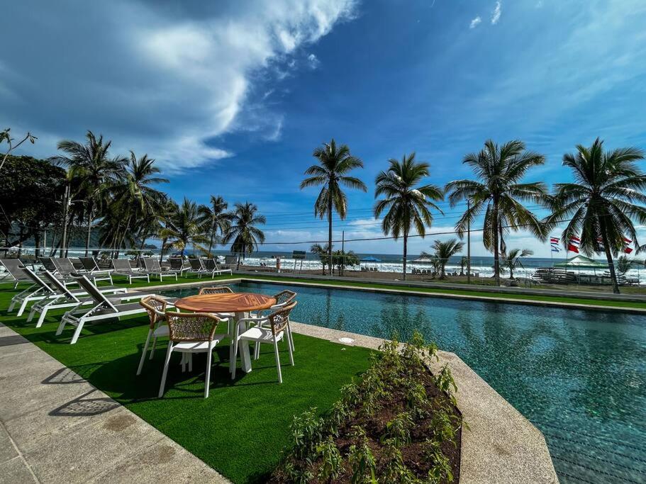 Ocean Front, Luxurious Condo in Downtown Jaco!
