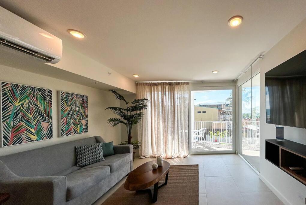 Ocean Front, Luxurious Condo in Downtown Jaco!