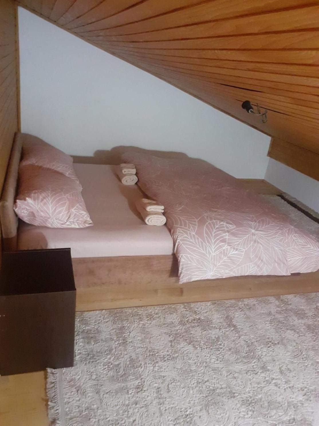 Mountain resort house - Planinska vikendica