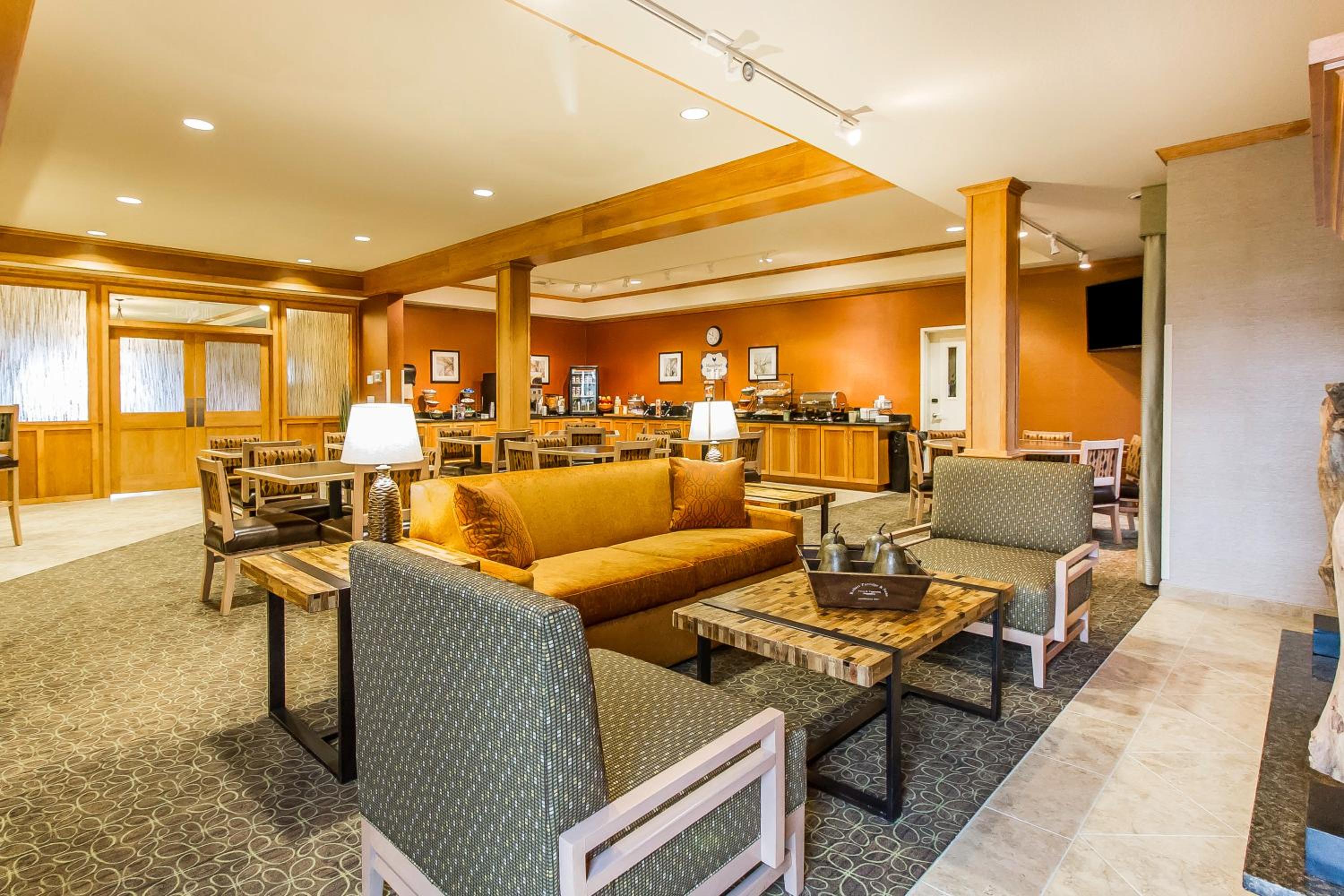 MainStay Suites Stanley, Photo 23