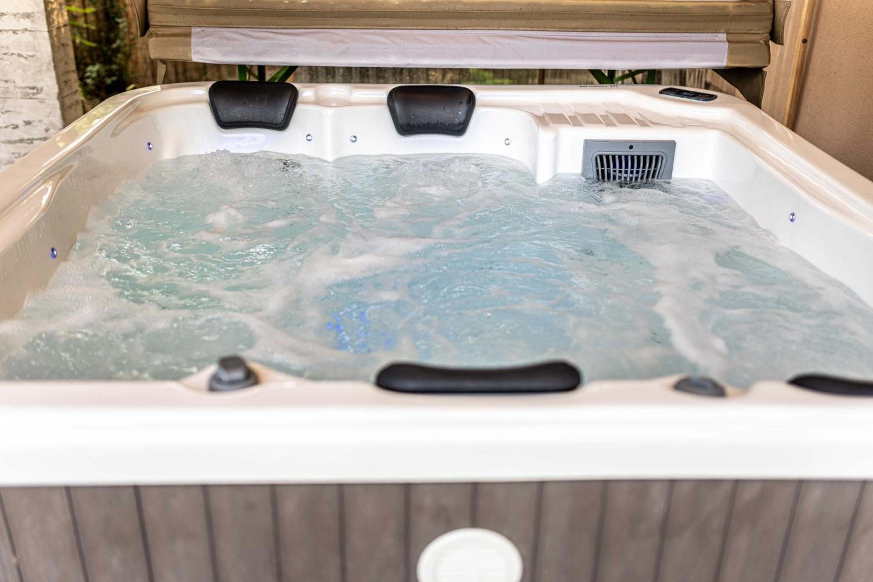 Casa Bella Fruška Gora with HOT TUB view 4
