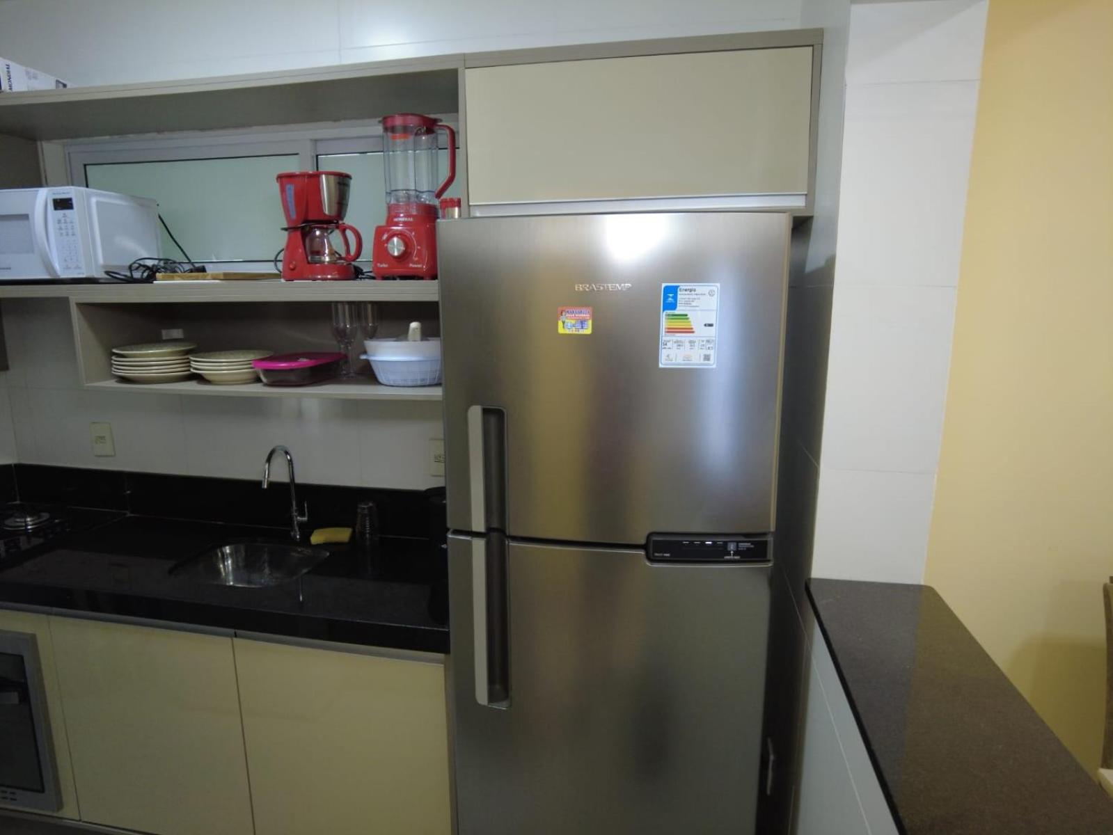 Apartamento no Bessa, bem localizado - 700 metros da praia