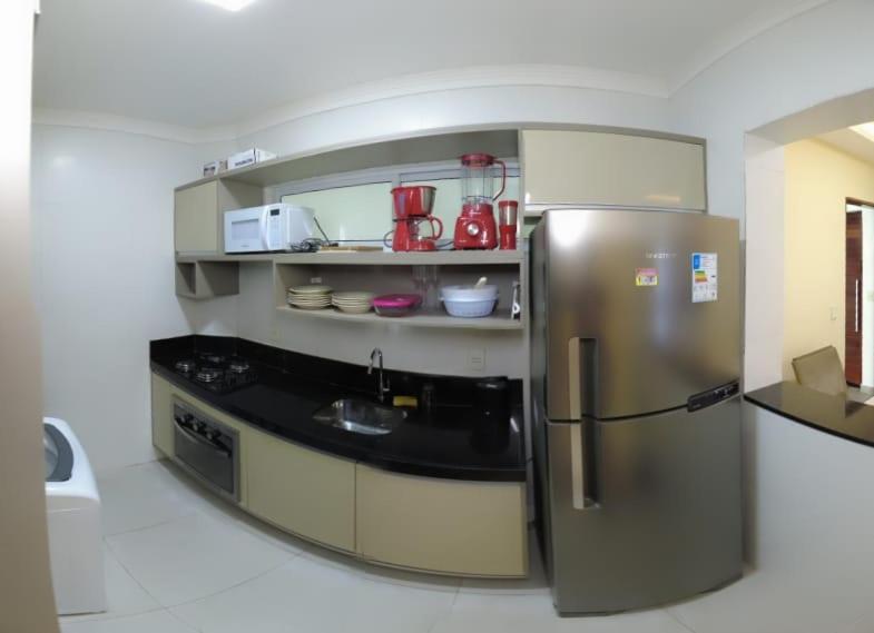 Apartamento no Bessa, bem localizado - 700 metros da praia