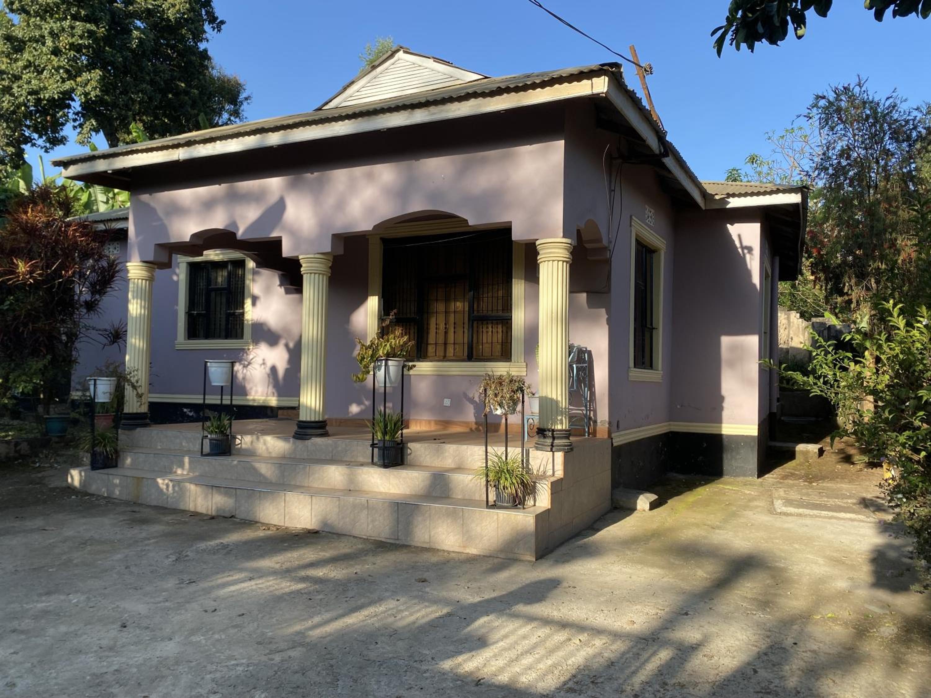 Shangarai Villa