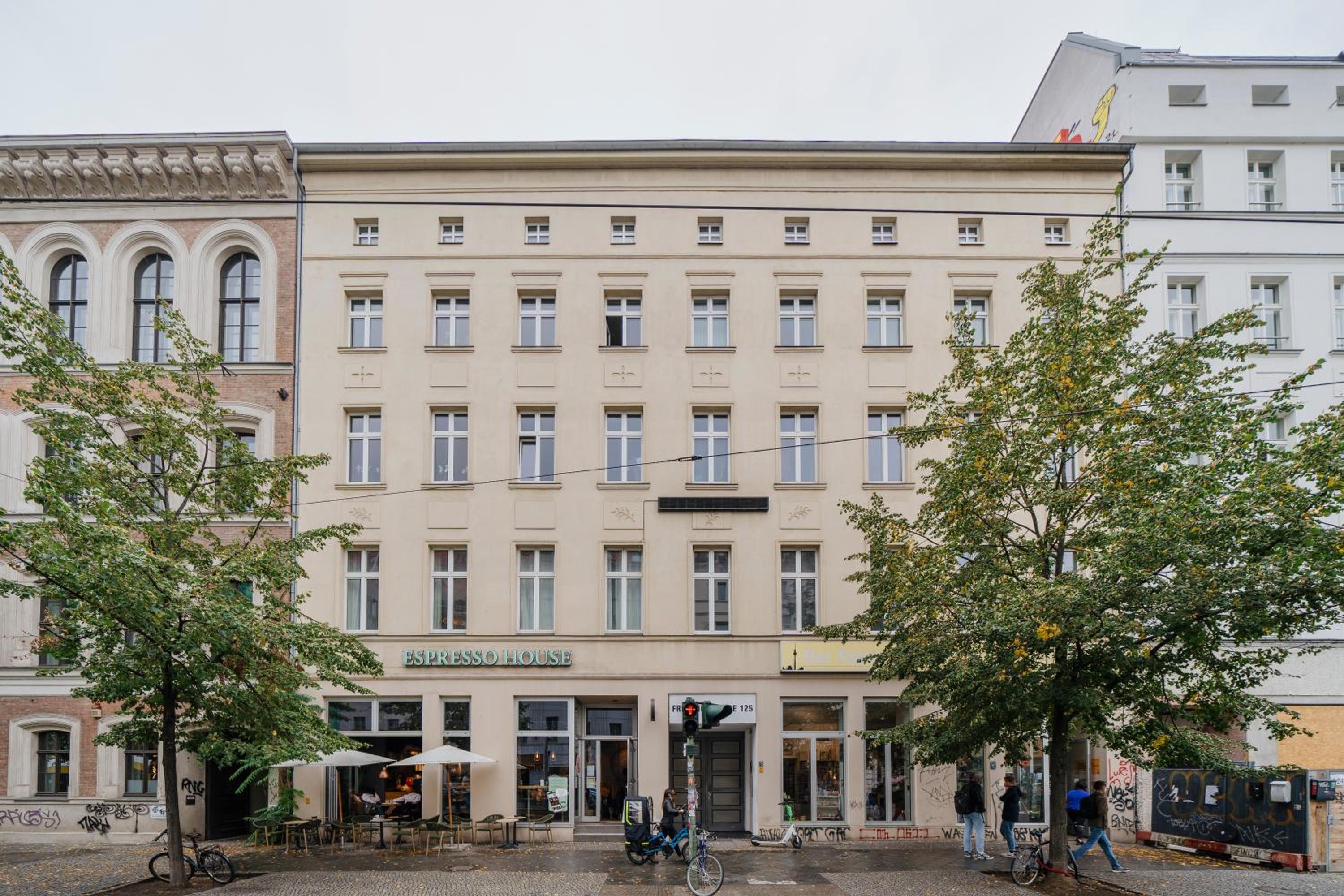 Homely Berlin - Chic Flat, City View, Subway, Café, River