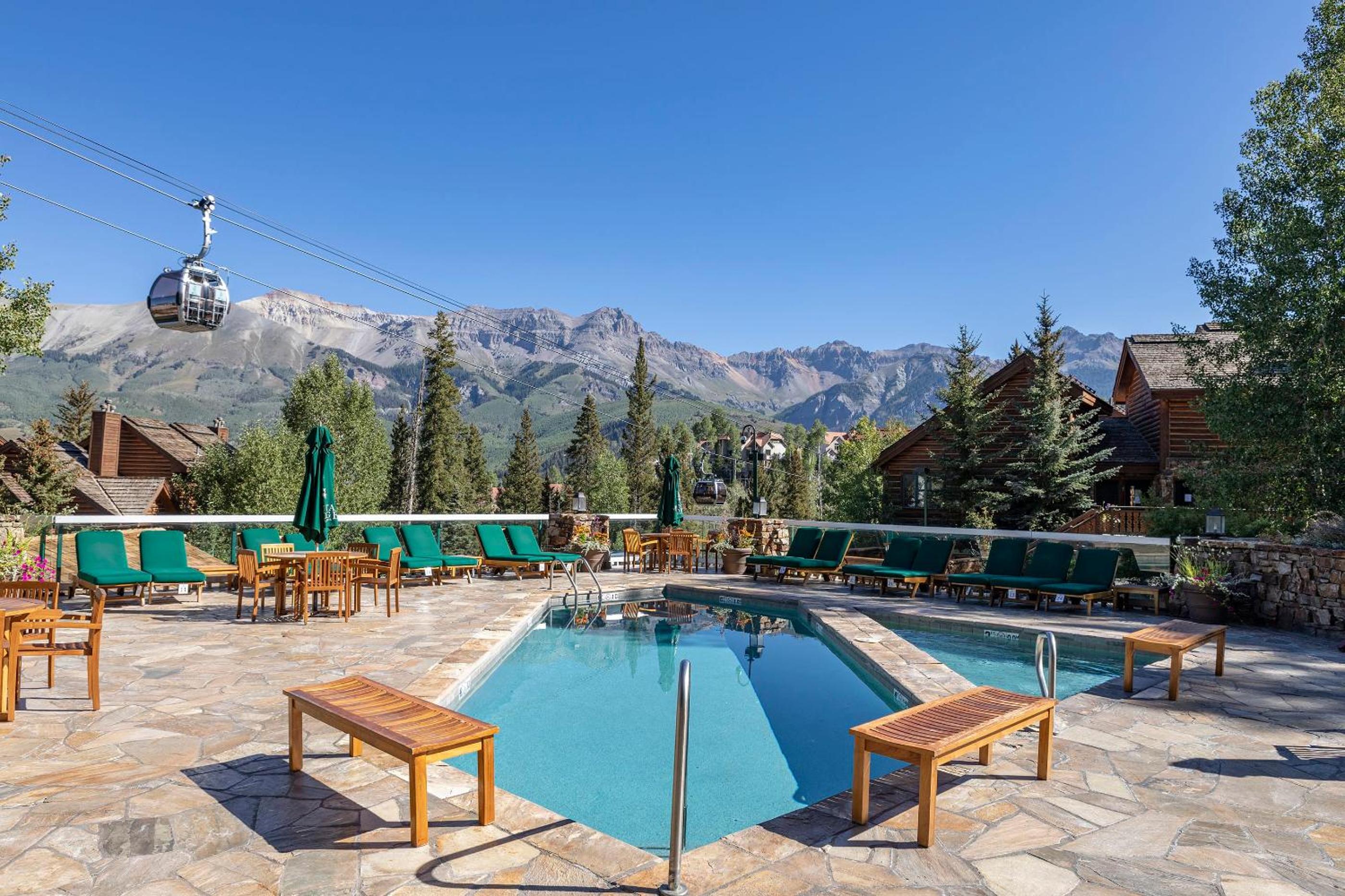 Telluride Mountain Lodge Skiin Out amazingLocation