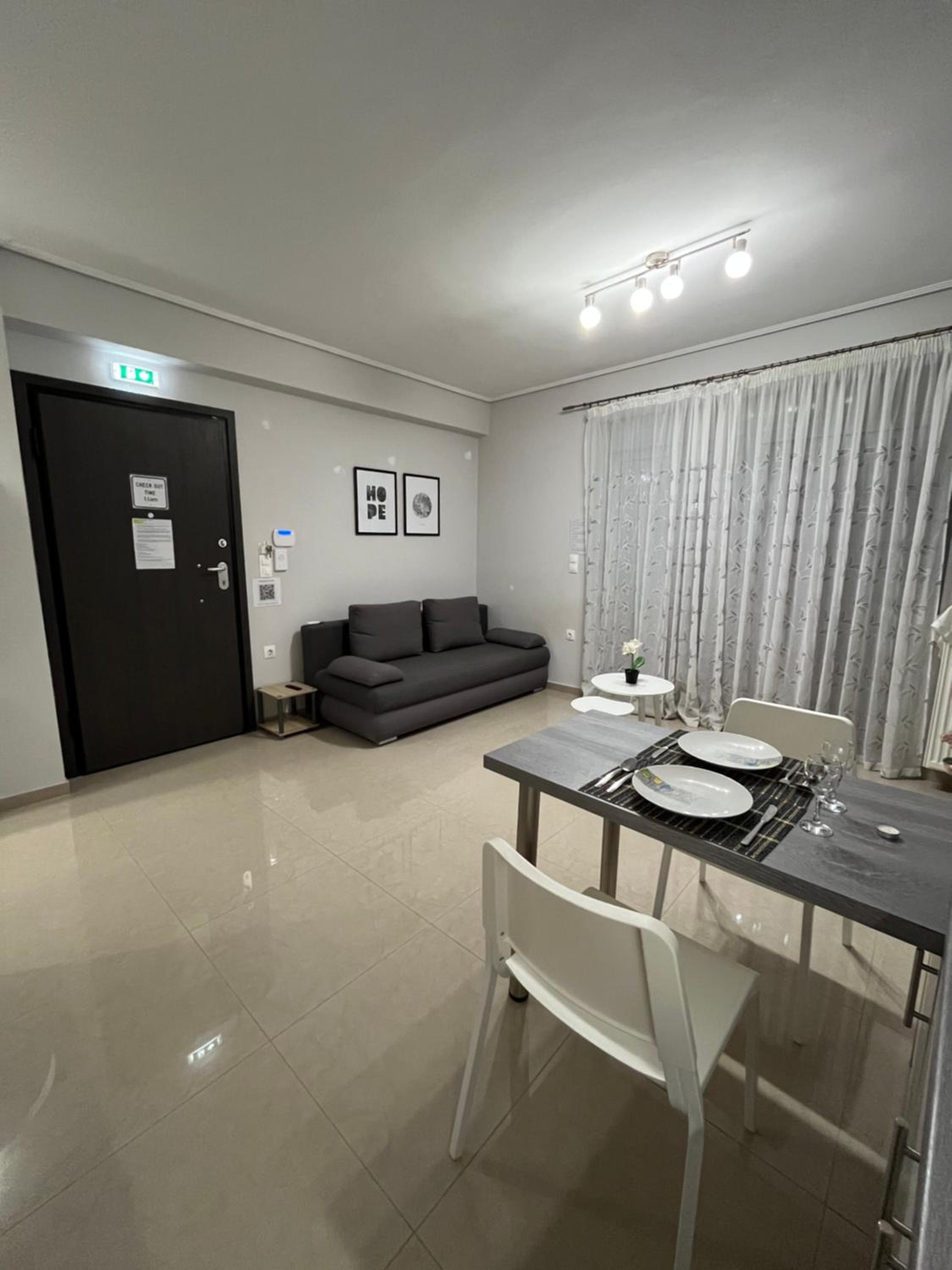 BlueLine apartment 4 view 3