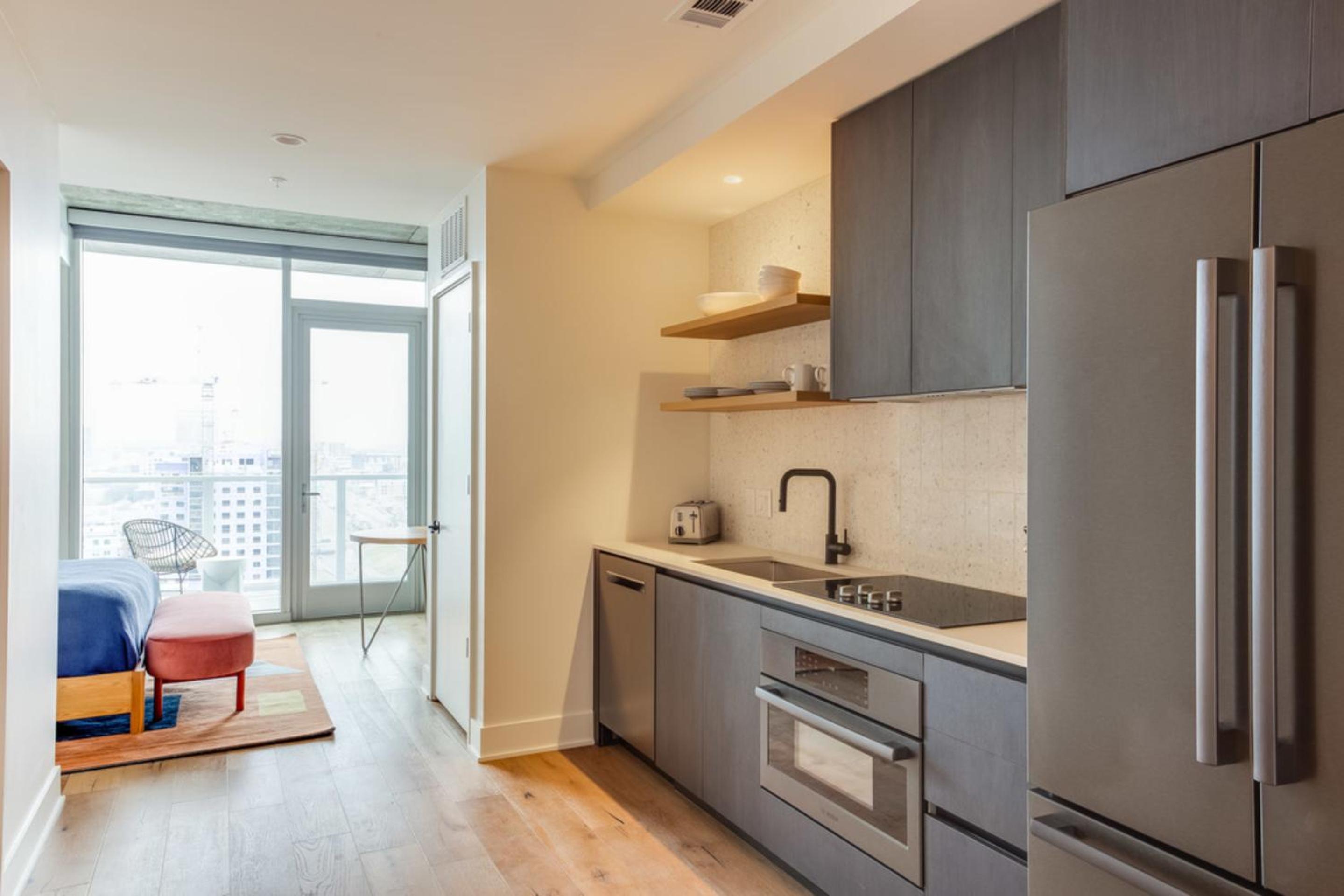 The Natiivo by AvantStay Modern High-Rise with Rooftop Pool & Skyline Views