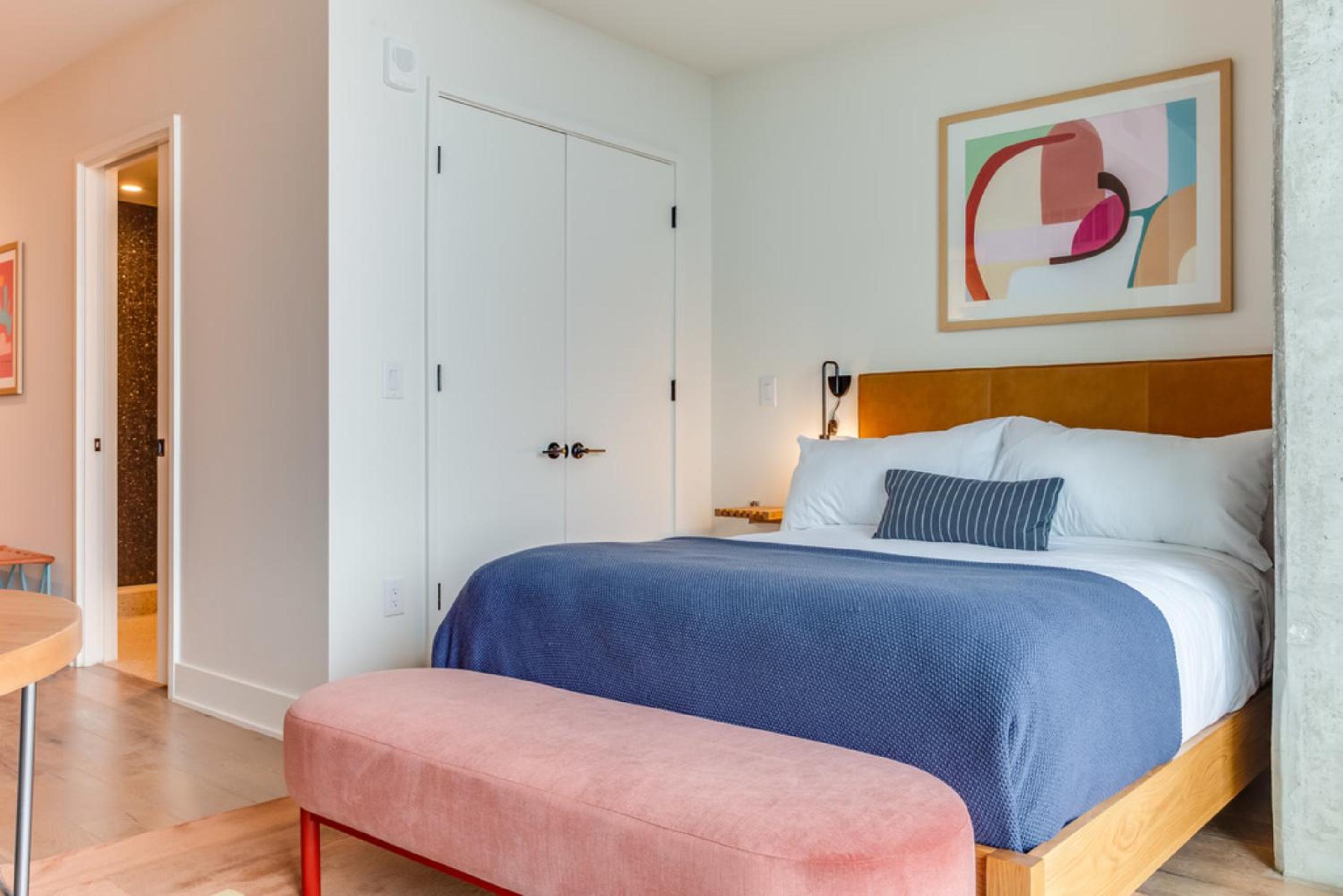 The Natiivo by AvantStay Modern High-Rise with Rooftop Pool & Skyline Views