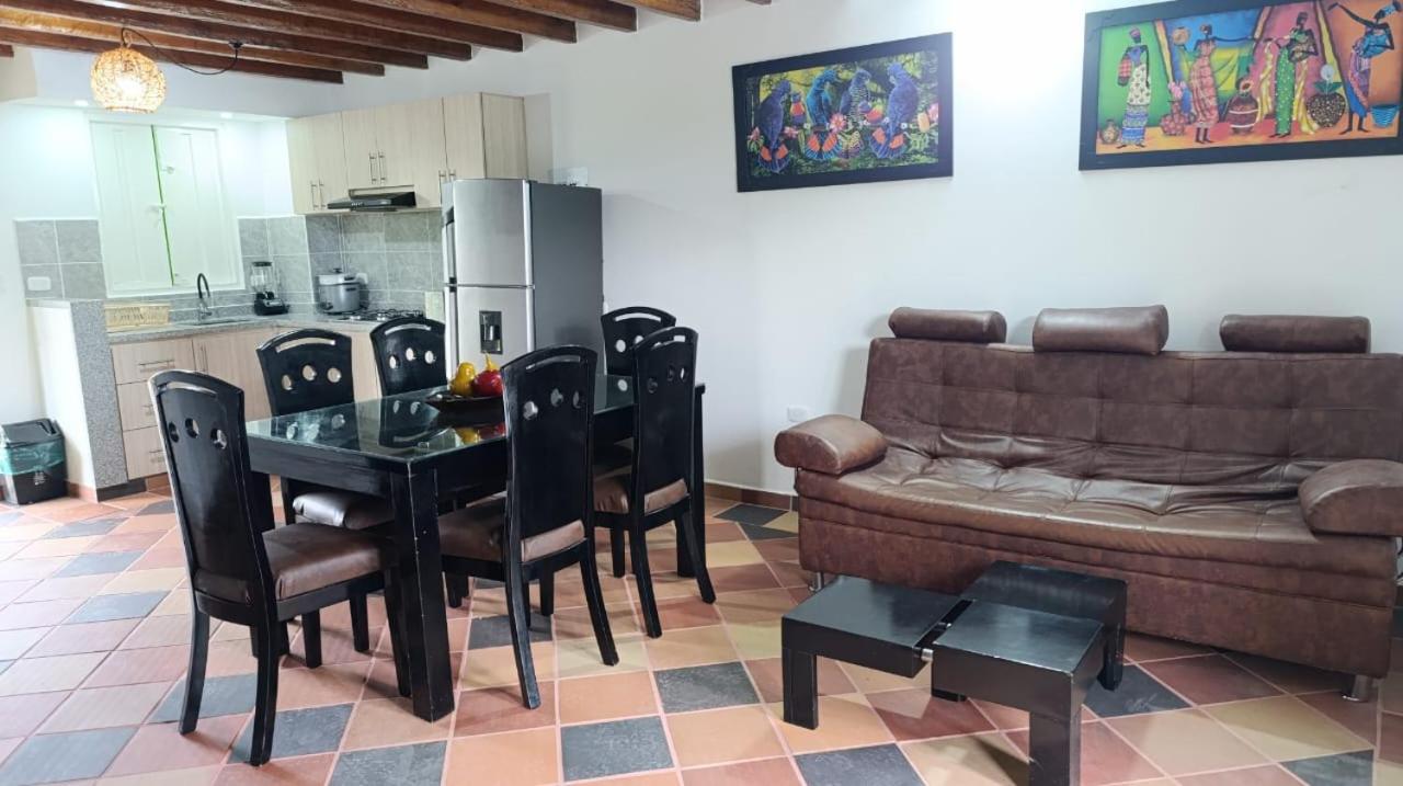 ALOJAMiENTO RURAL LA BELLA ALCUDIA