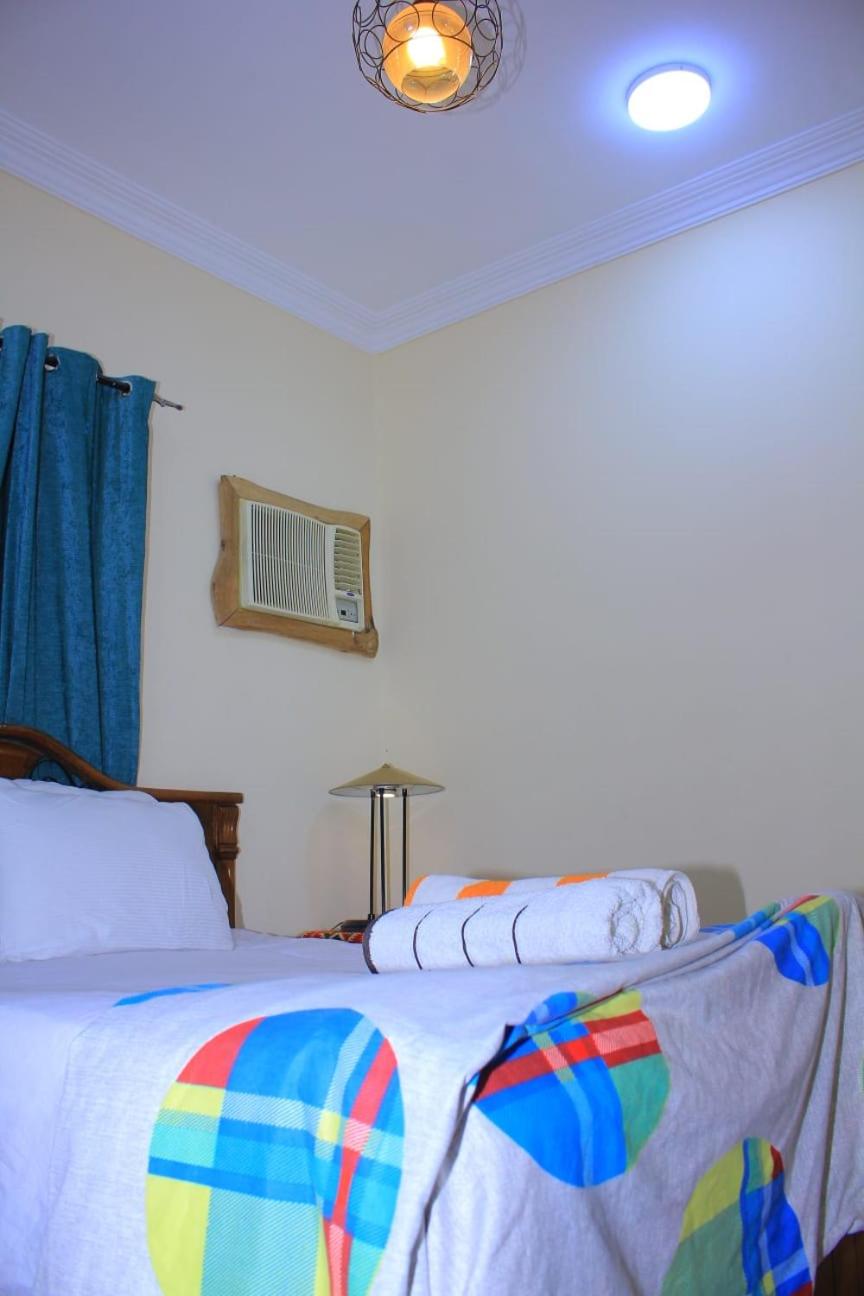 Sakkara pyramid inn hotel