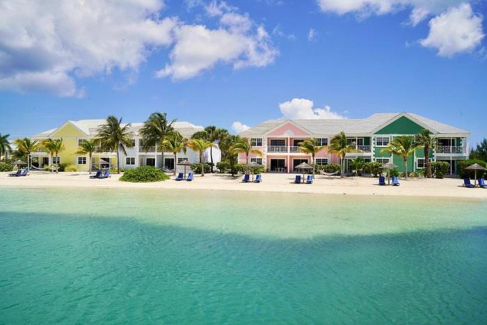Sweet Canal in Paradise Bahamas