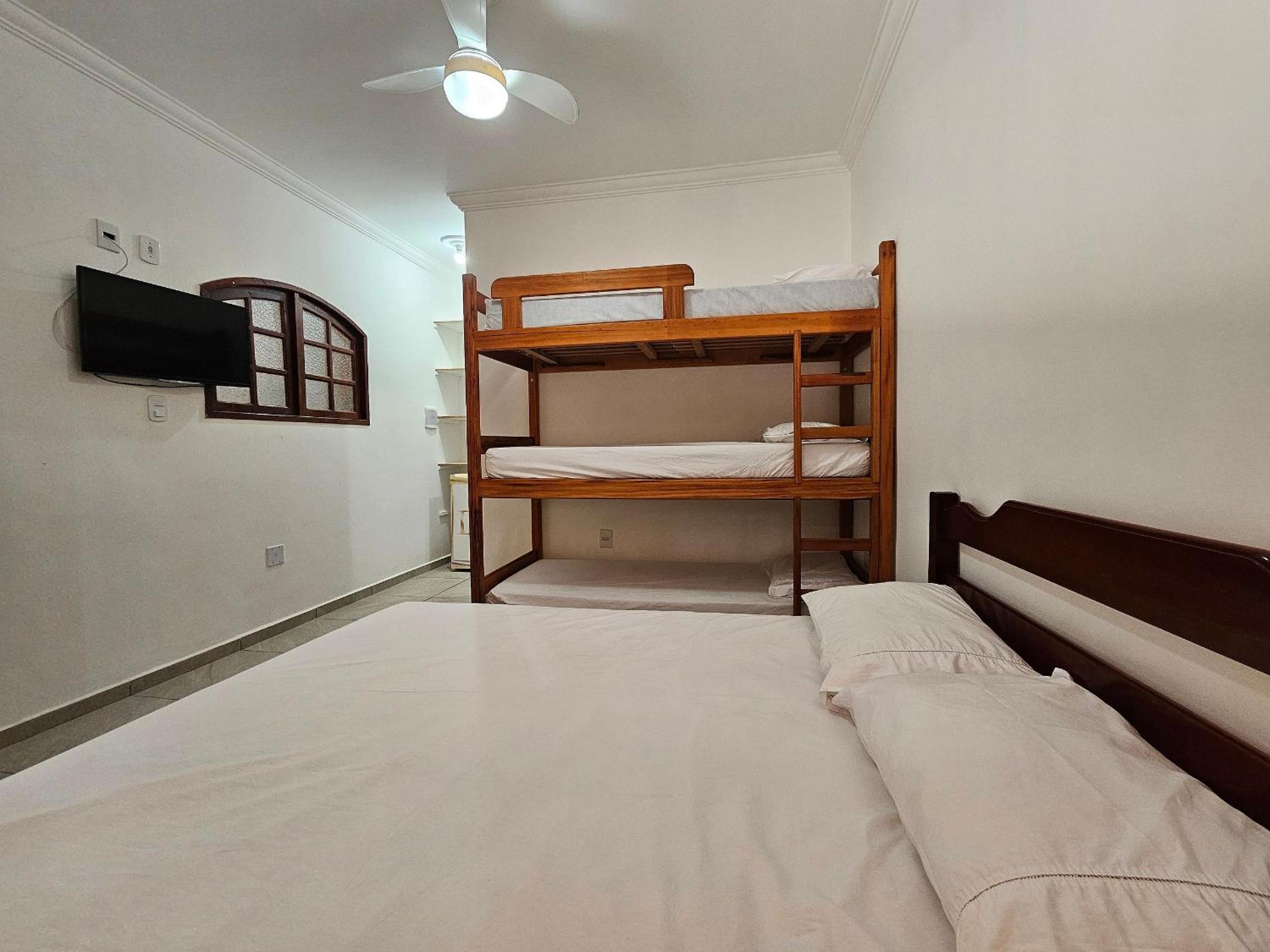 Casa Aurora à Praia do Peró Bandeira Azul – Perfeita para Grupos