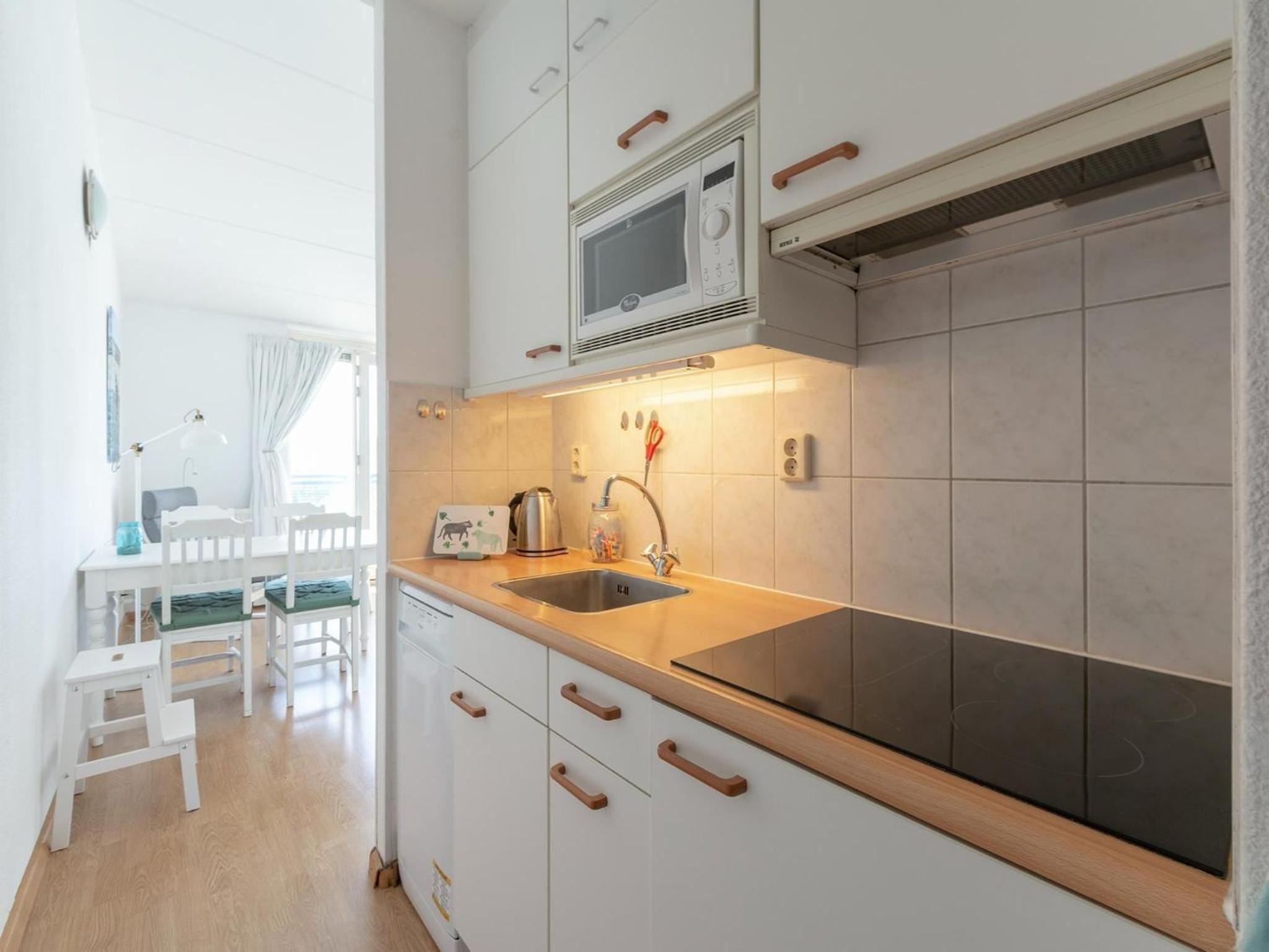 Apartment in Julianadorp by the Sea view 4