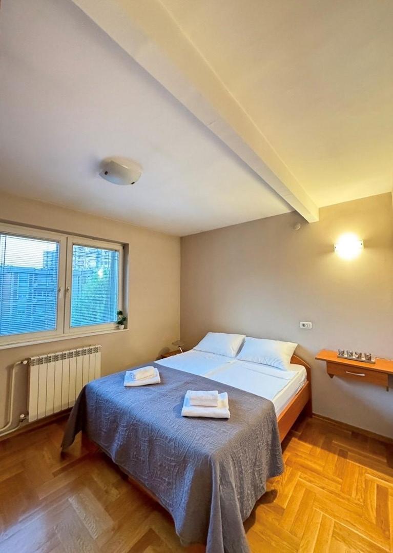 Mito's Apartments - Heart of Skopje with Free Parking view 5