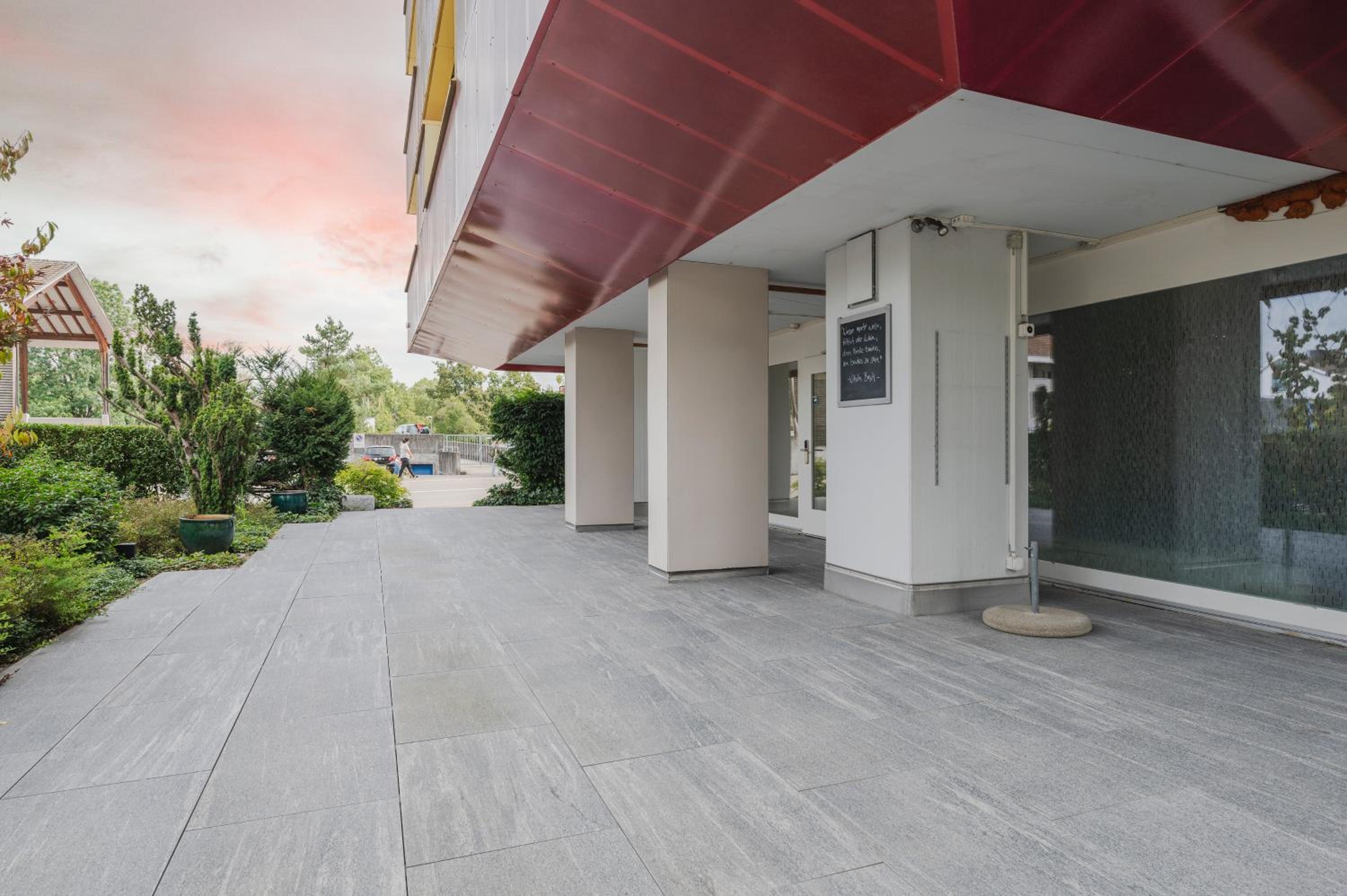 Hotel Amanthos Living Zürich Airport - Image 1