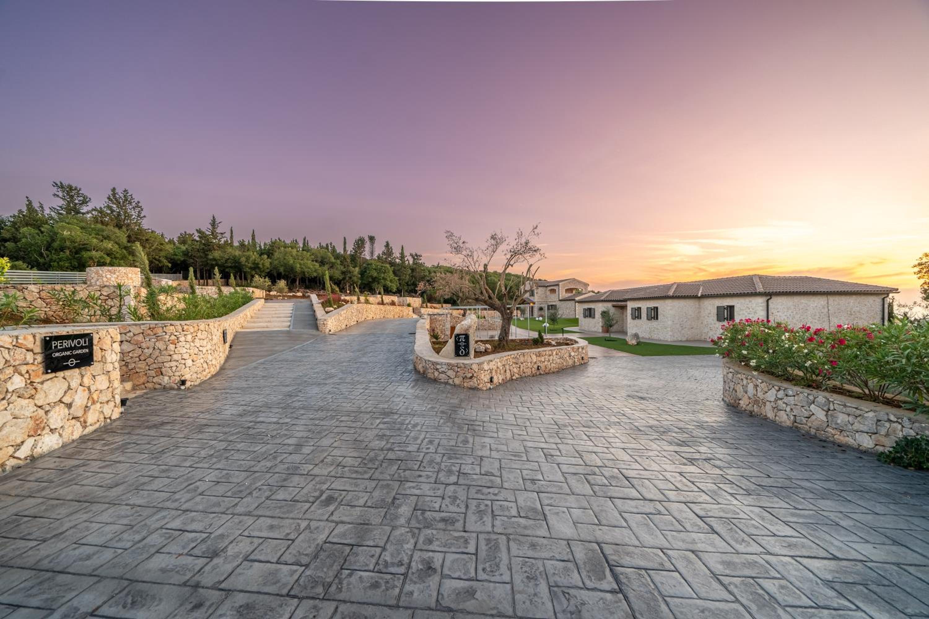 Horizon Retreat