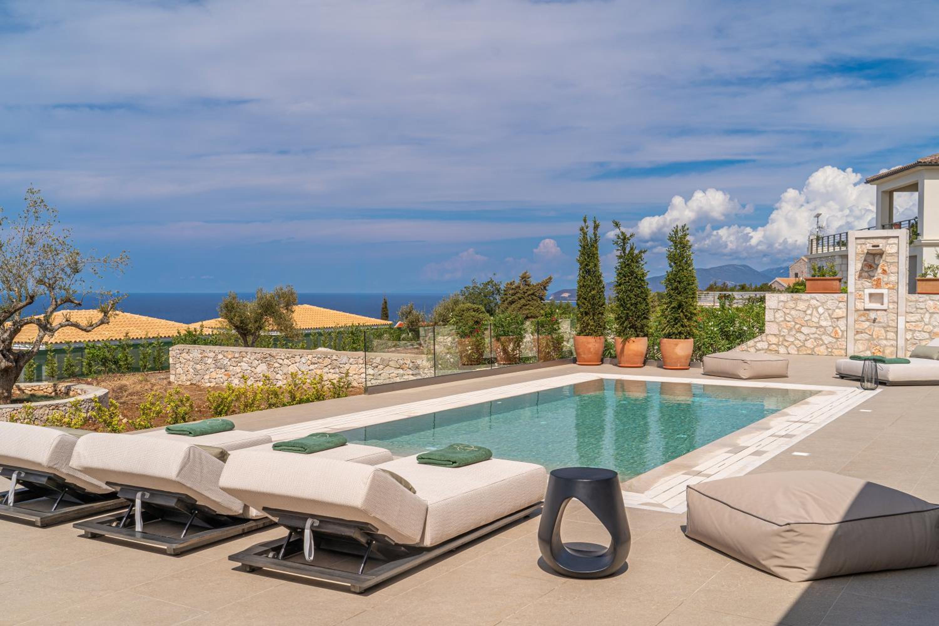 Horizon Retreat