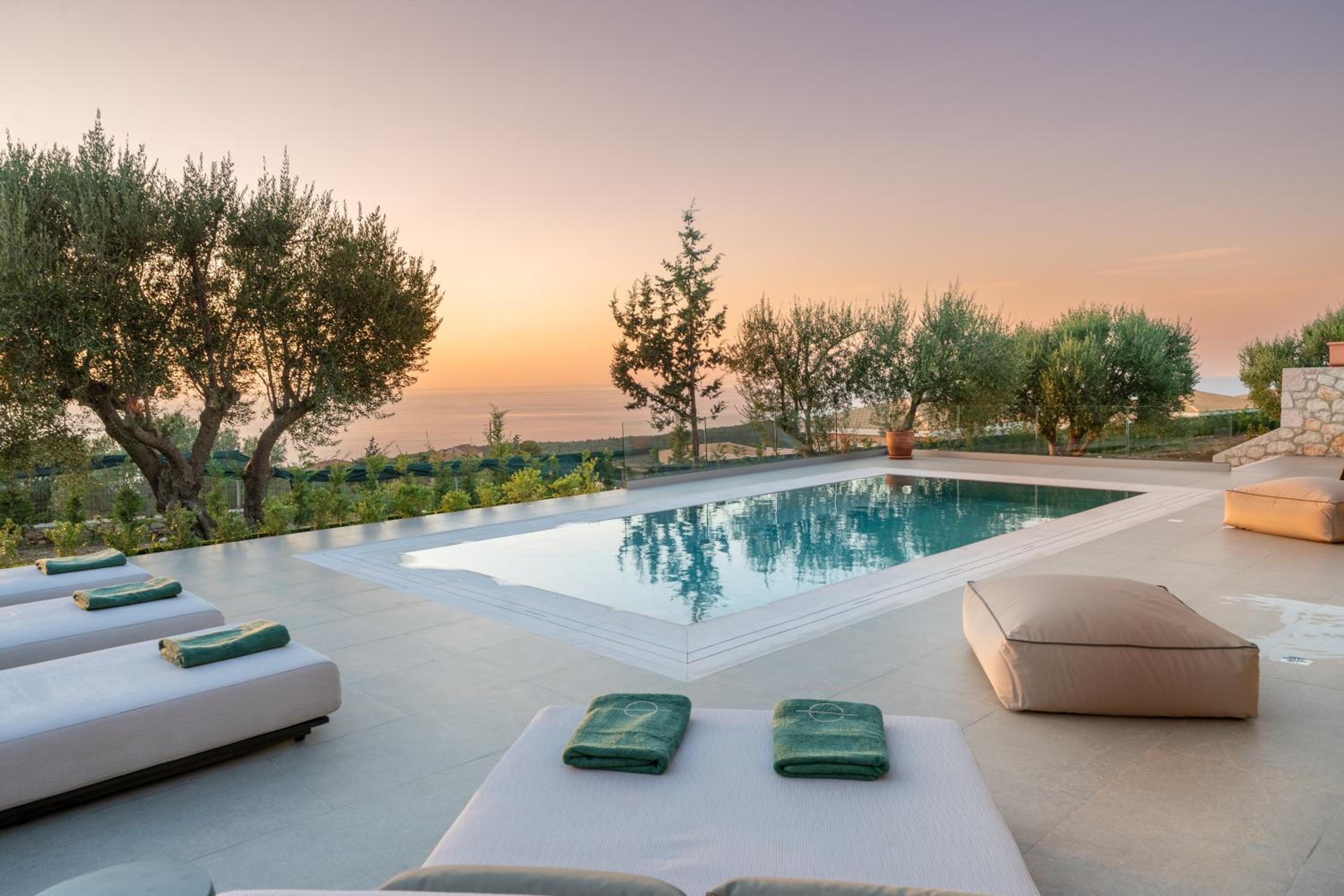 Horizon Retreat
