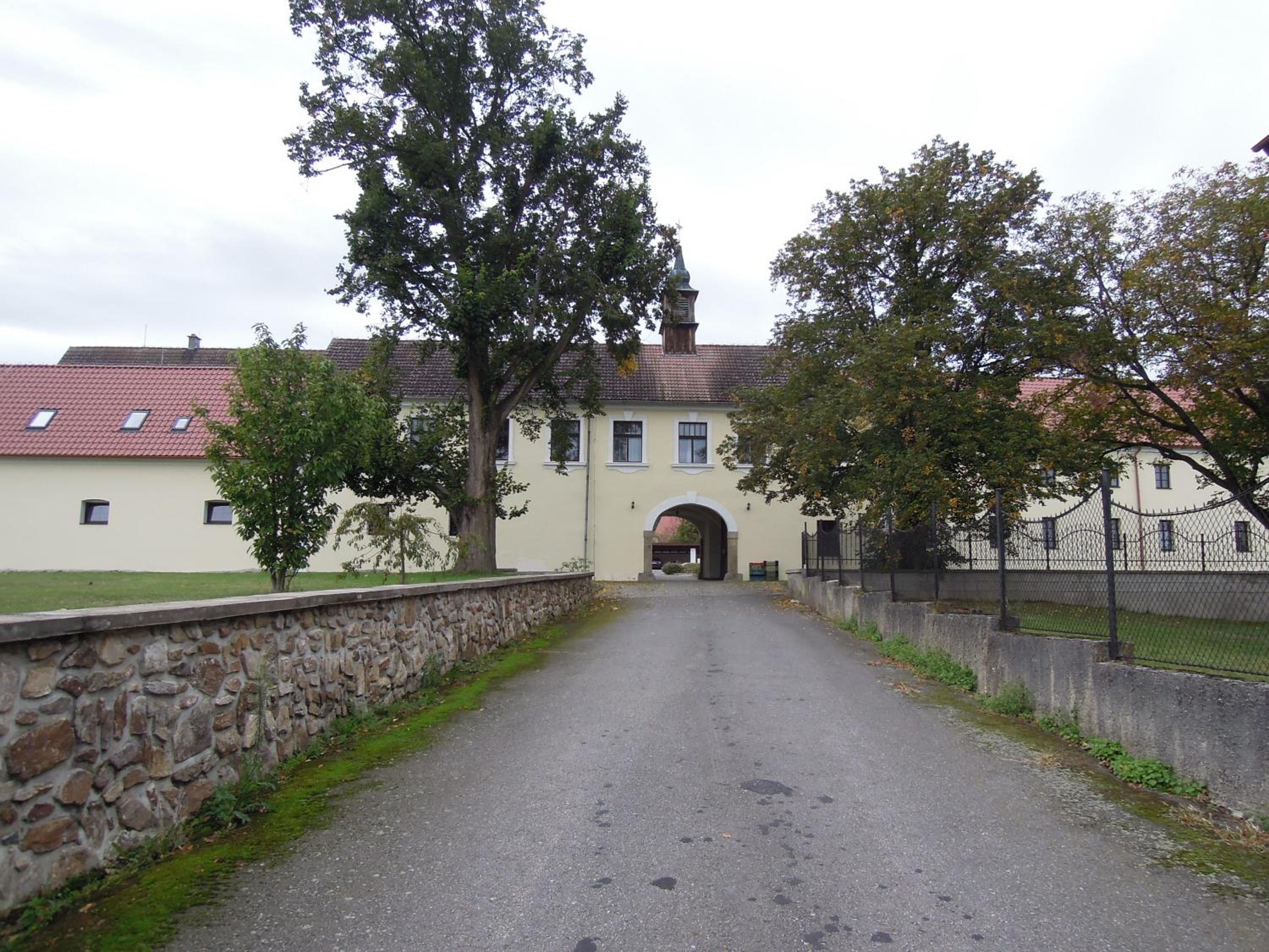 Penzion Zámek Drahonice