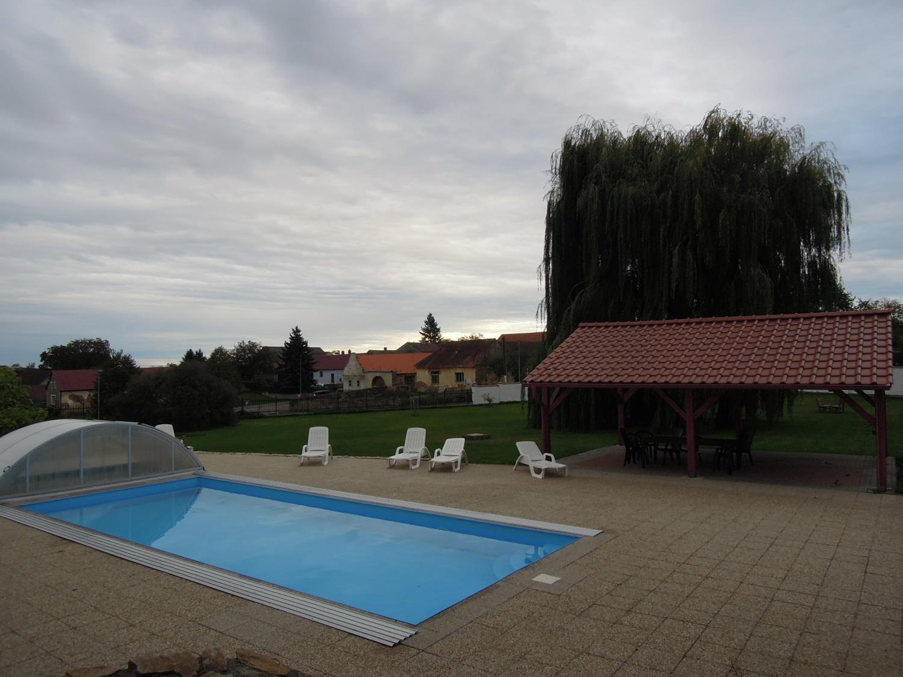 Penzion Zámek Drahonice