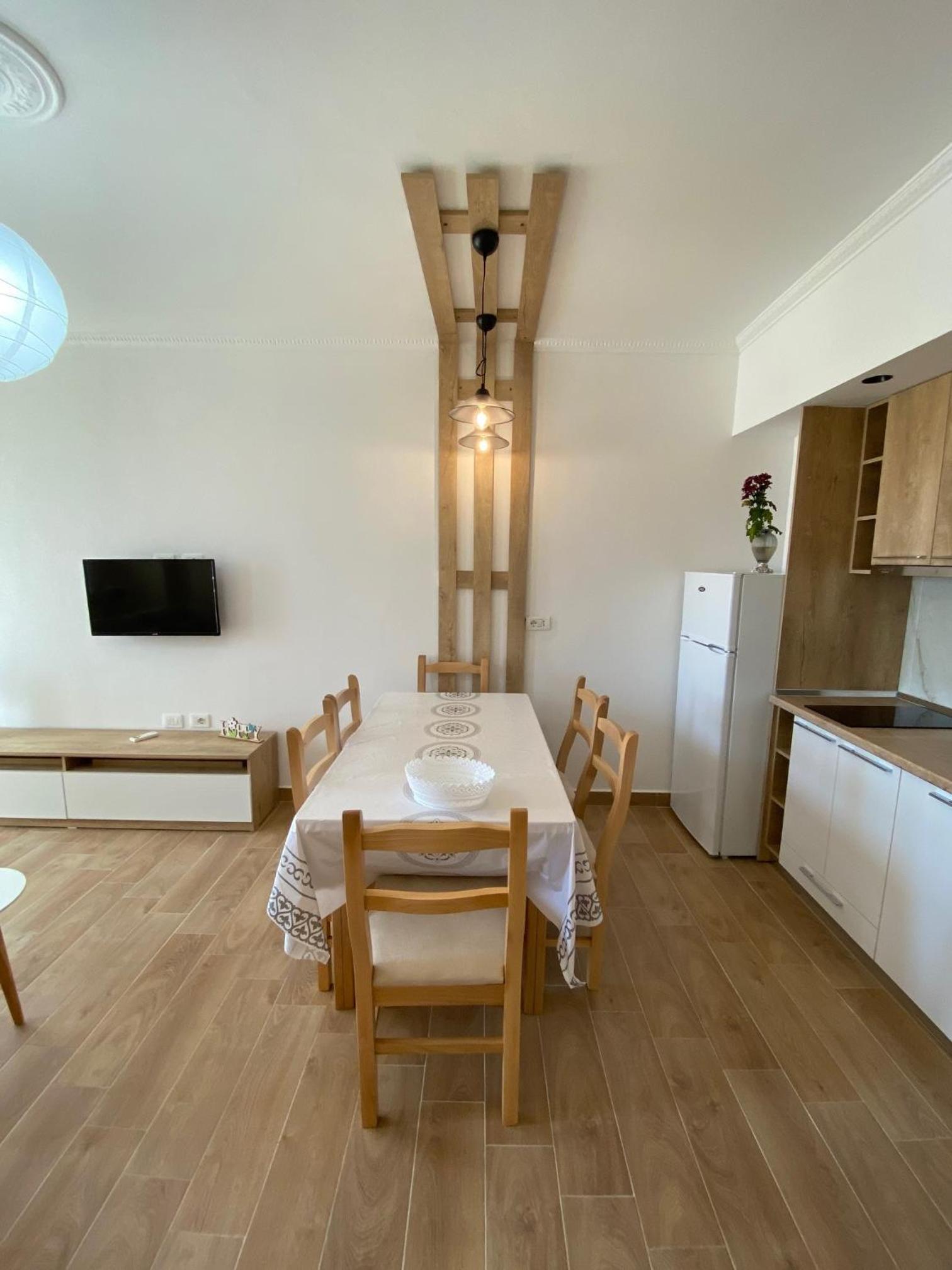 Best Summer Apartment