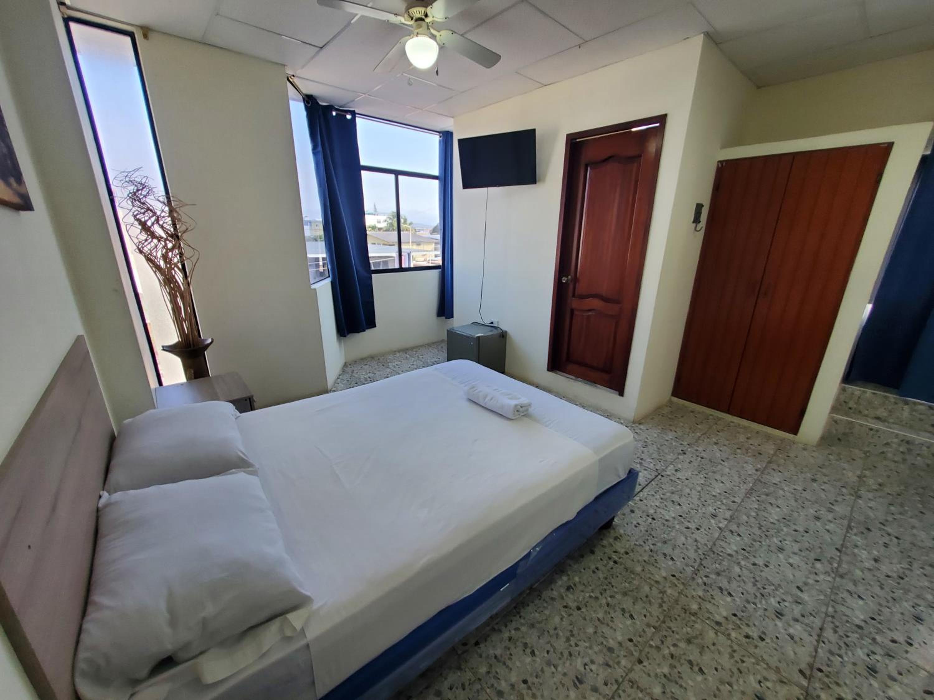HOSTAL SAN MARINO
