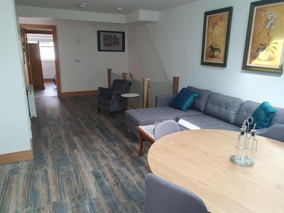 Central Retreat with Lake View