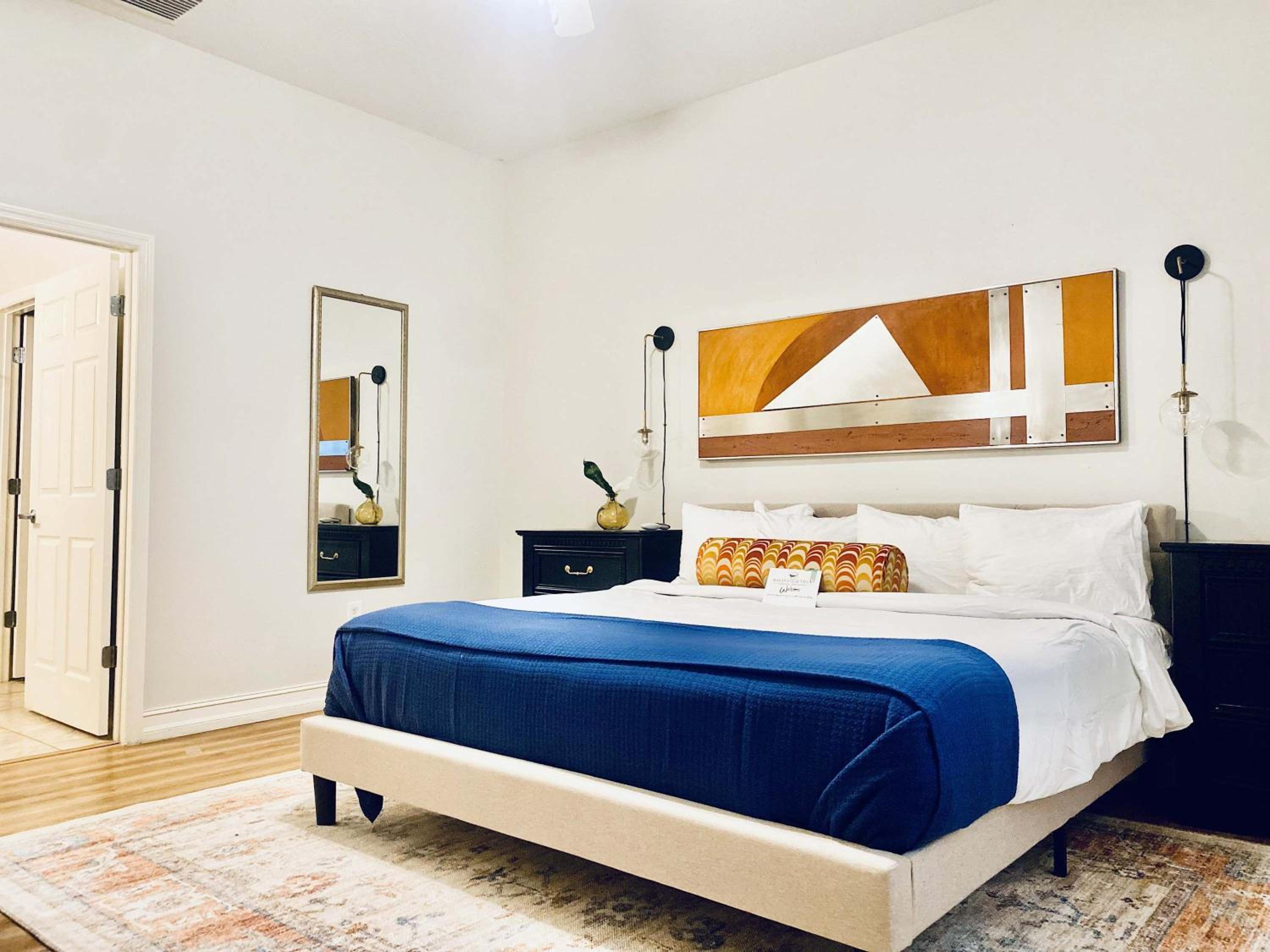 Banana Leaf Villa-Vintage Vibes- King Suite