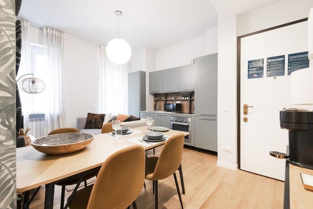Easylife - Milano - Achille Zezon 8 - Centrale