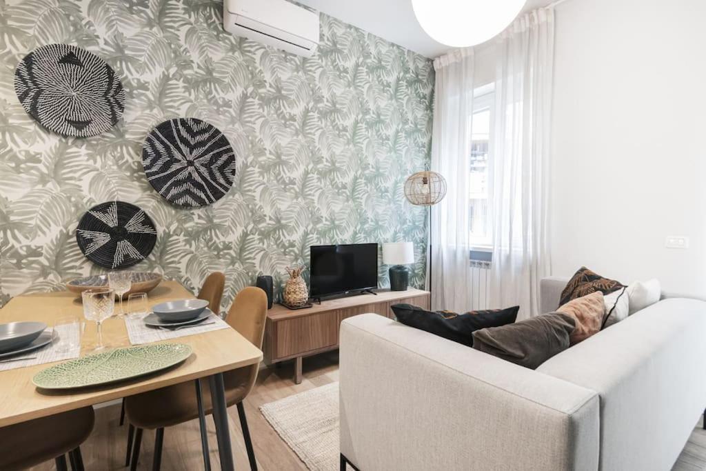 Easylife - Milano - Achille Zezon 8 - Centrale