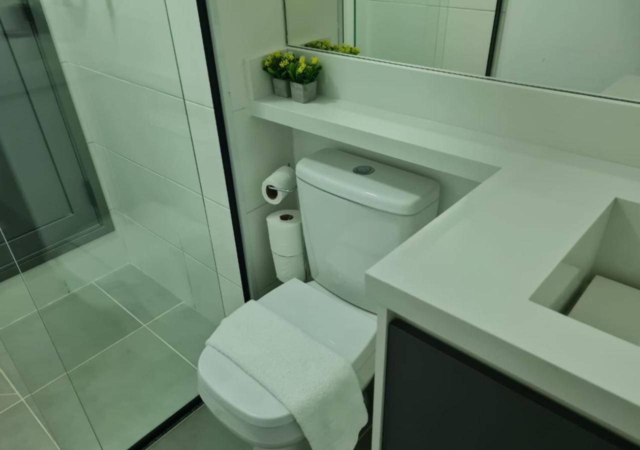 Studio moderno Wi-Fi rápido Próximo ao Metrô Check-in 24hs
