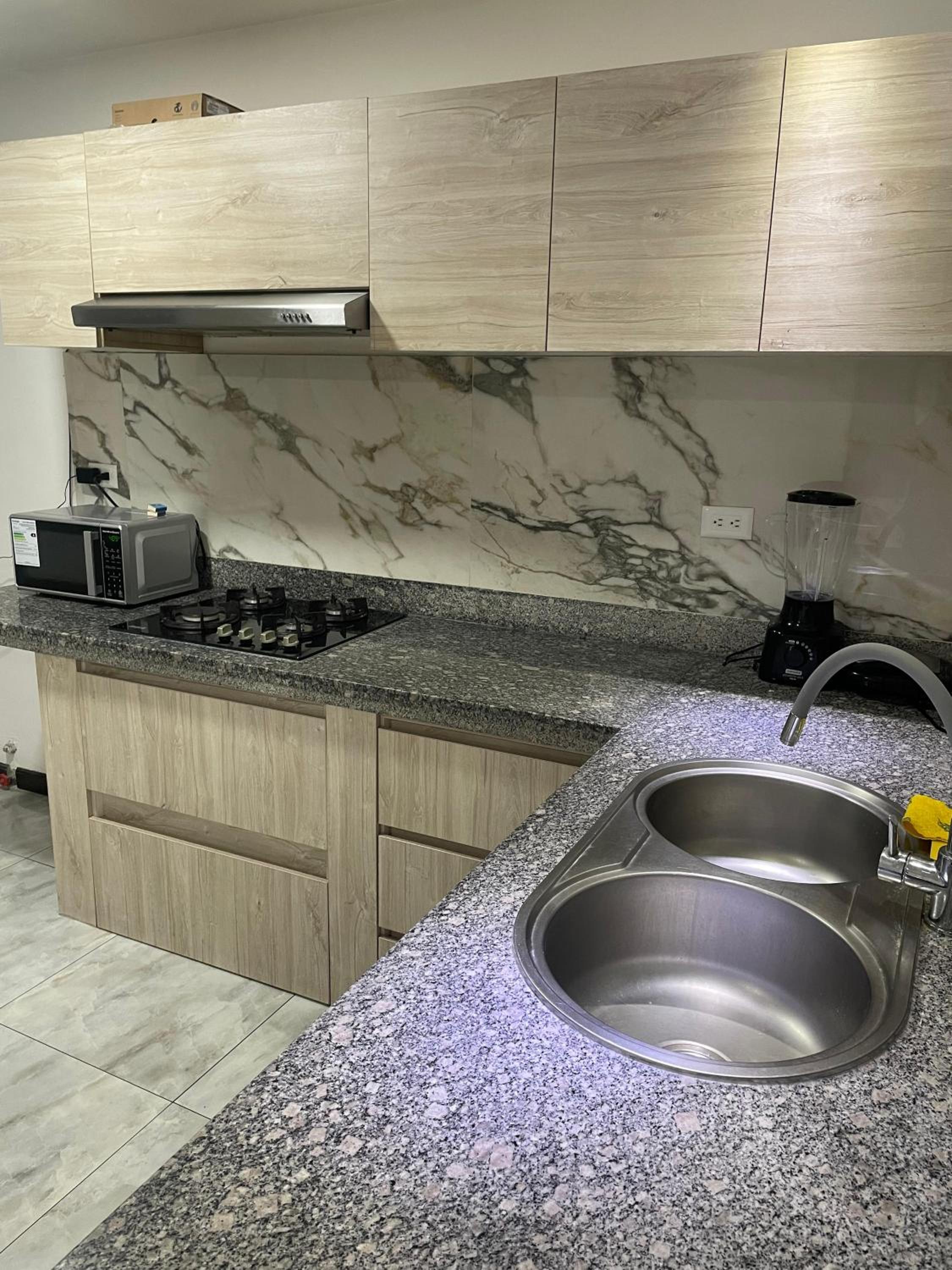 Cómodo Apartamento cerca del Aeropuerto