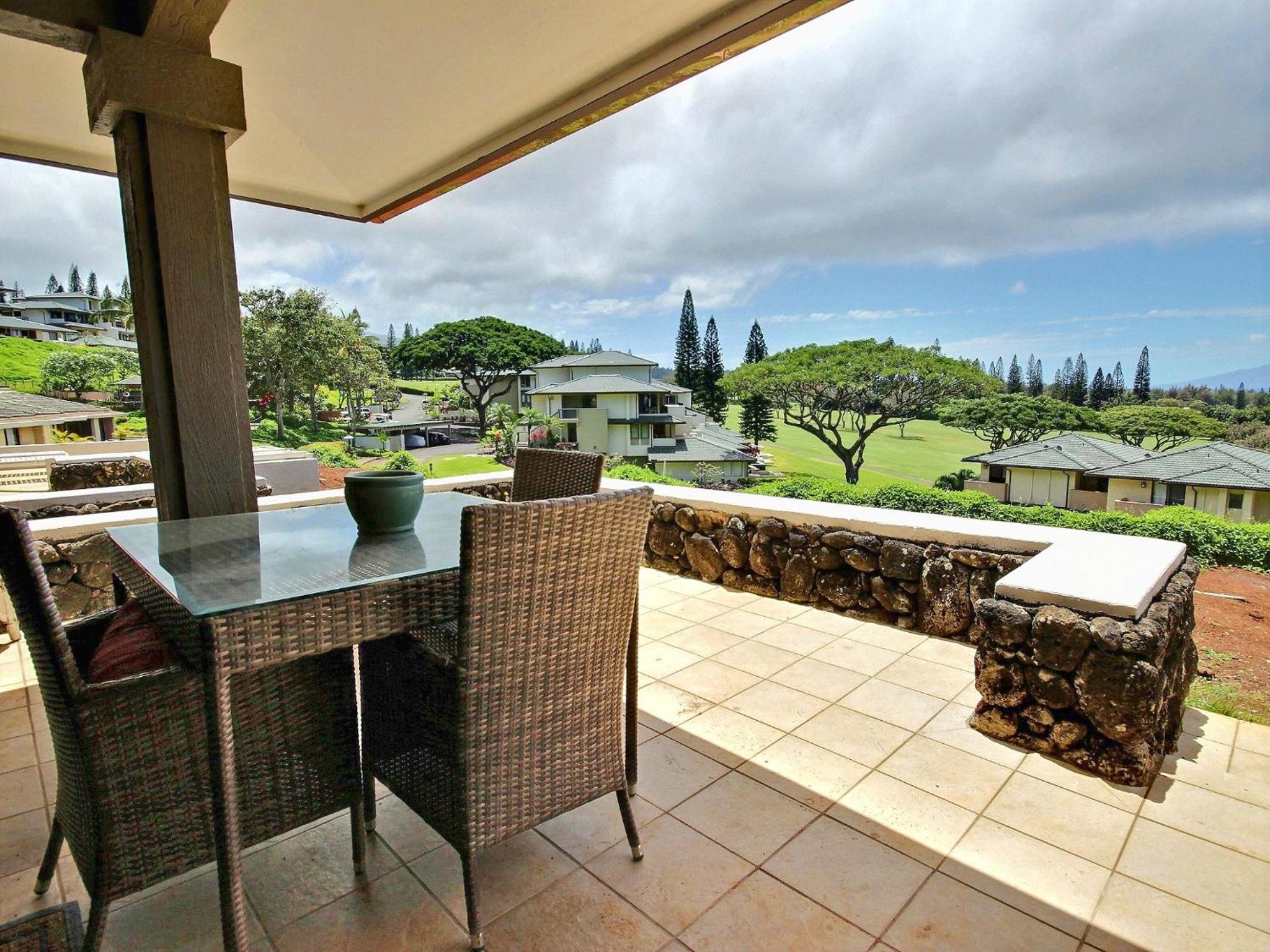 KBM Resorts: Kapalua Golf Villa KGV-19P3 Remodeled with Ocean Views Includes Rental Car