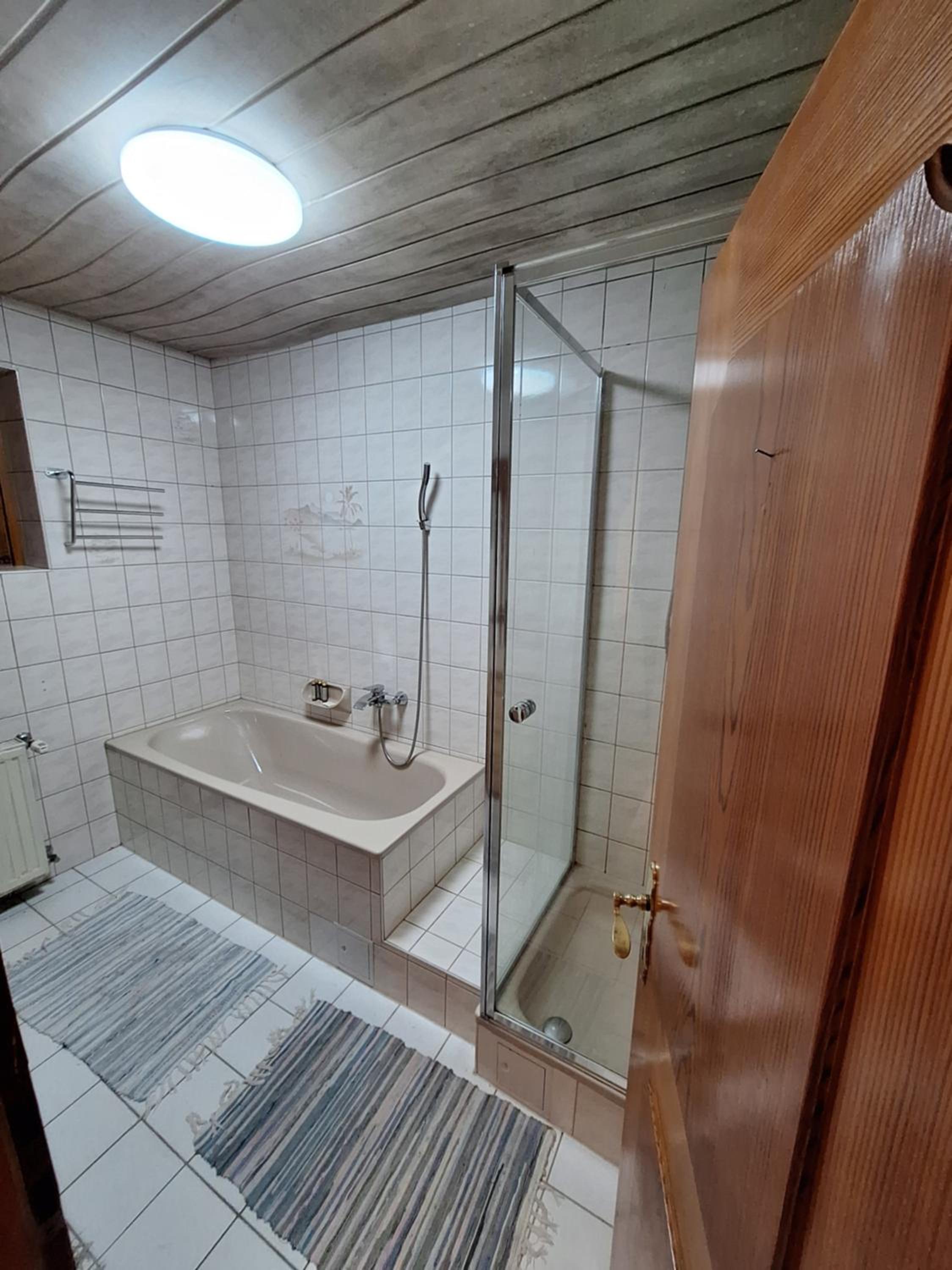 Ganzes Haus mit Almcharakter