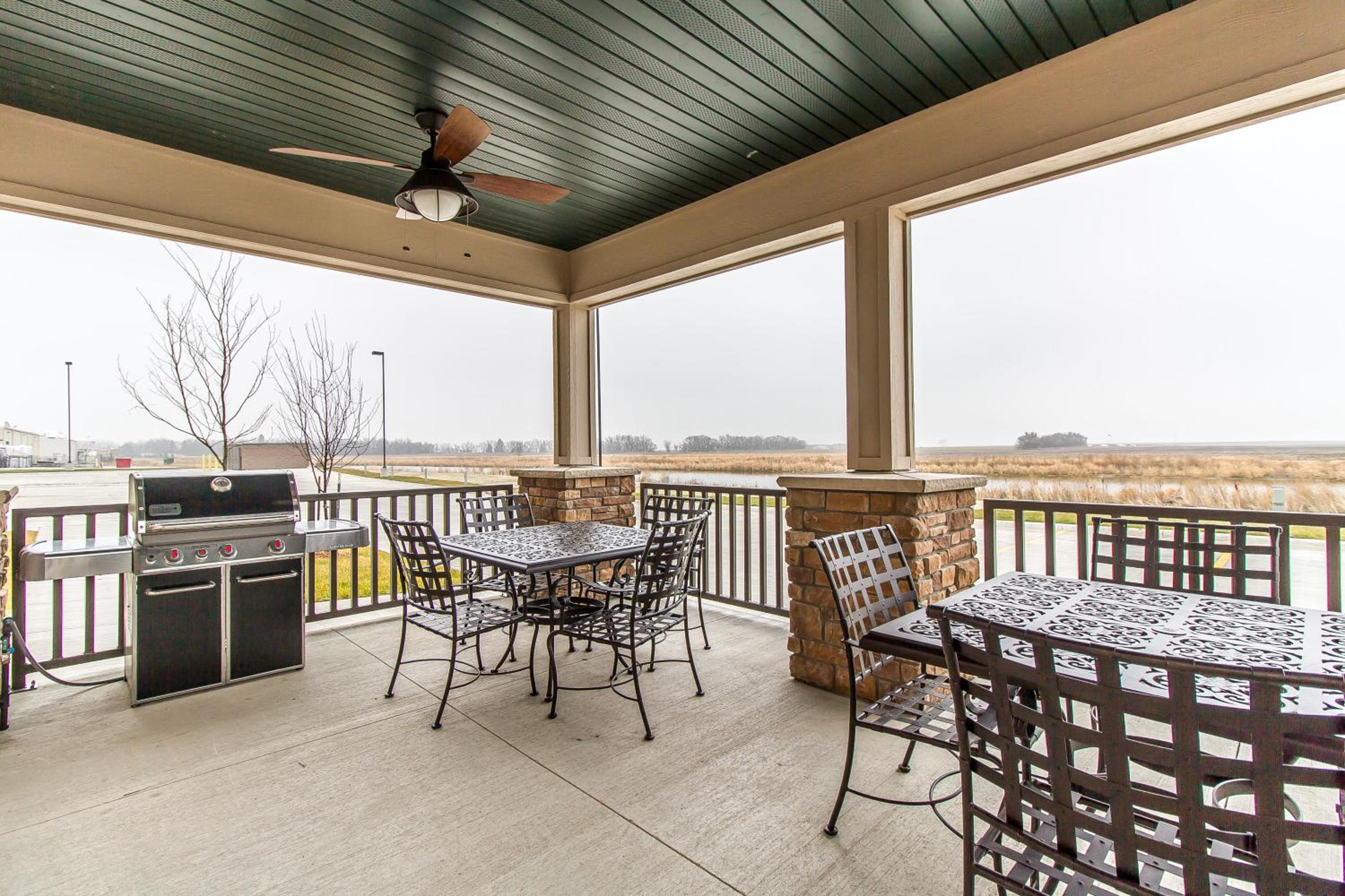 MainStay Suites Stanley, Photo 21