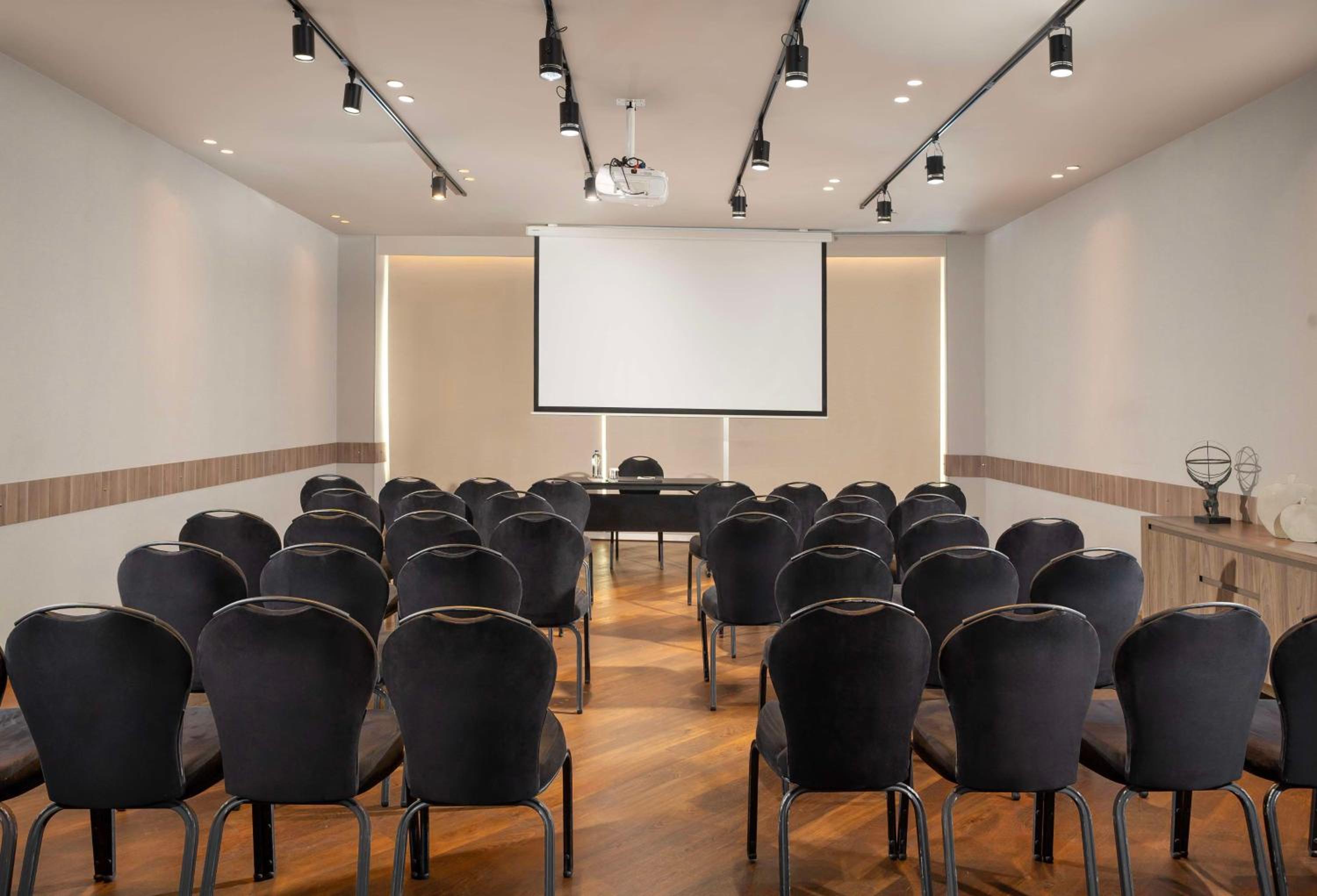 Radisson Blu Otel İstanbul Ottomare - Image 190