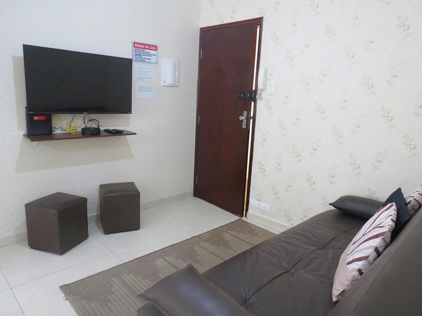 Canto do Forte - 1dorm - 1º Andar- 6 Hospedes, recém reformado próximo a Av Gastronômica de melhores bares e restaurantes com musica ao vivo