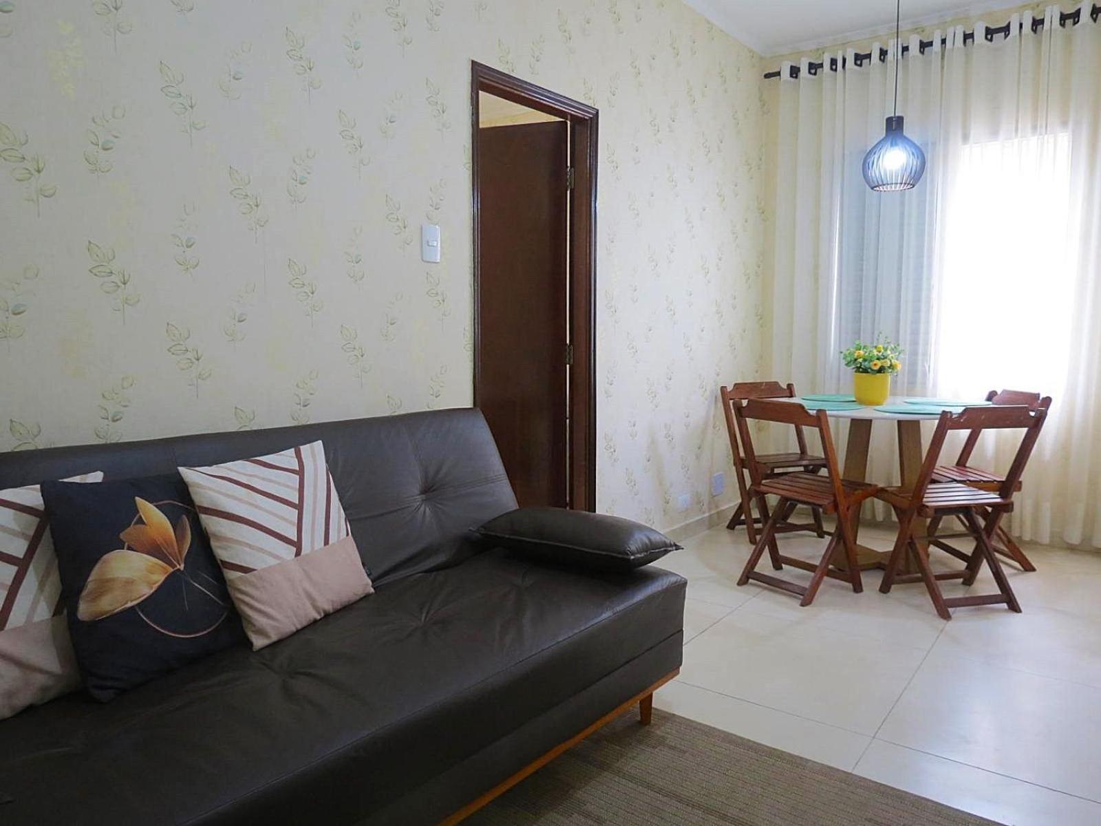 Canto do Forte - 1dorm - 1º Andar- 6 Hospedes, recém reformado próximo a Av Gastronômica de melhores bares e restaurantes com musica ao vivo